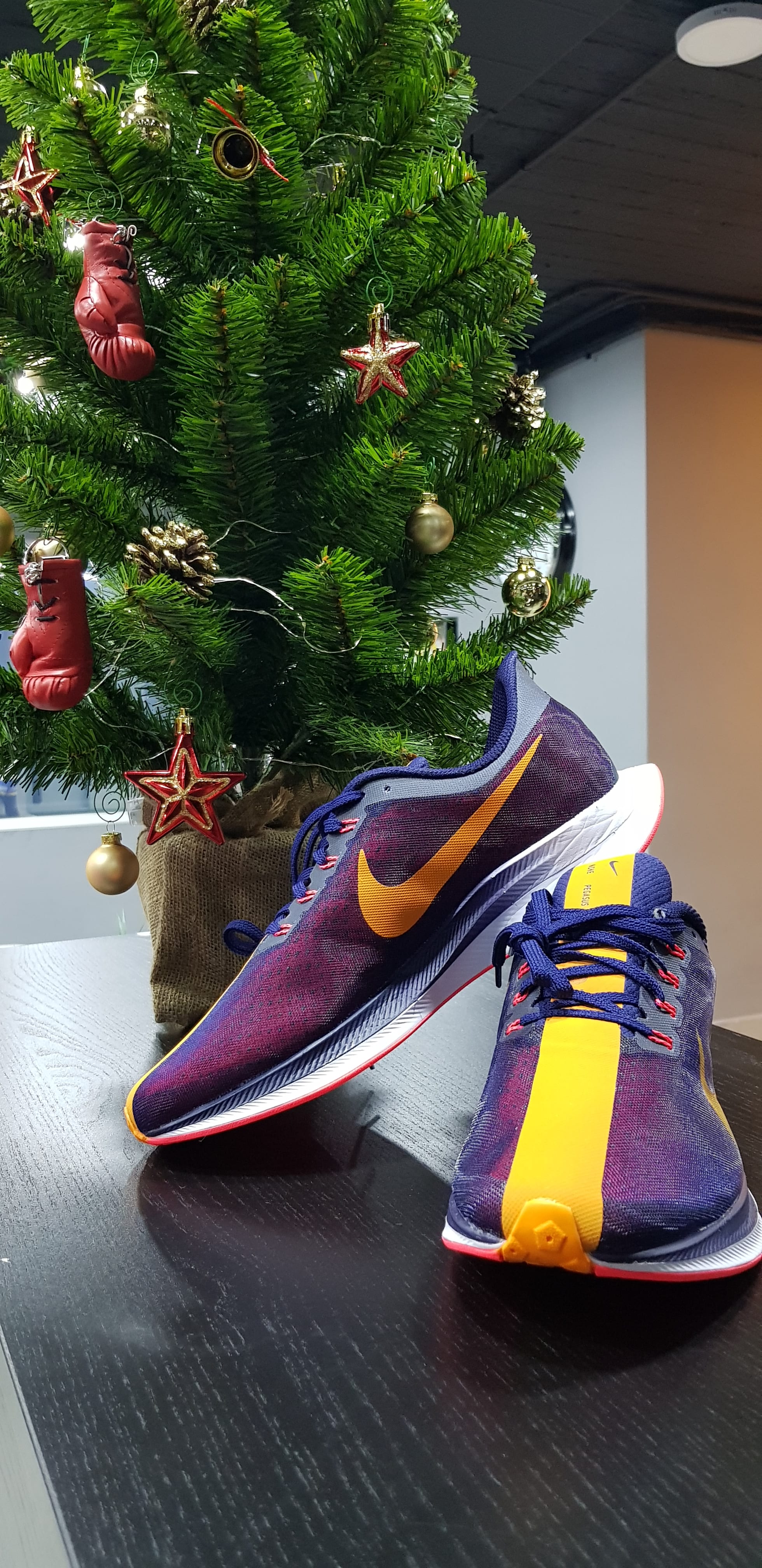 Nike zoom pegasus 35 turbo 2018
لا تنسَ أنك شاهدت هذا الإعلان في عنكبوت
Size 42.5...