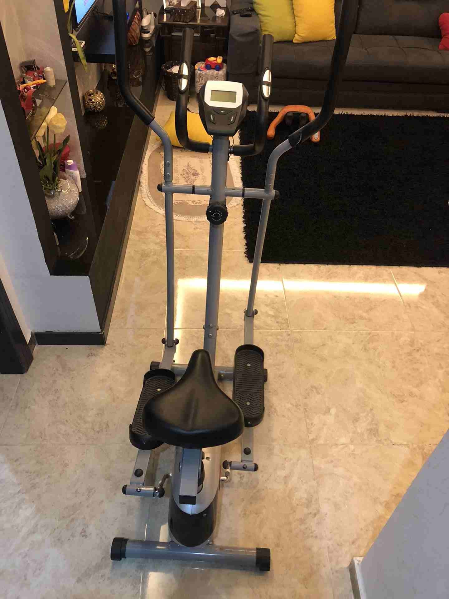 بسكليت رياضة
لا تنسَ أنك شاهدت هذا الإعلان في عنكبوت
بسكليت رياضة اوروبي المنشا ماركة home fitnes...