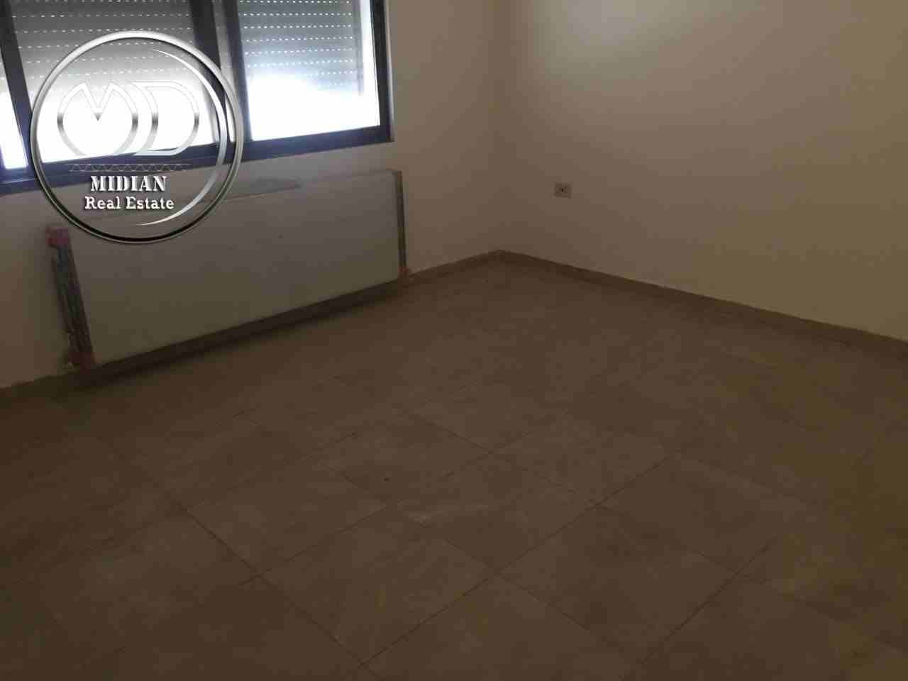 شقه جديدة للبيع الرابية قرب كامبردج مساحه 230م طابق ثاني فاخرة جدا
لا تنسَ أنك شاهدت هذا الإعلان في عنكبوت...