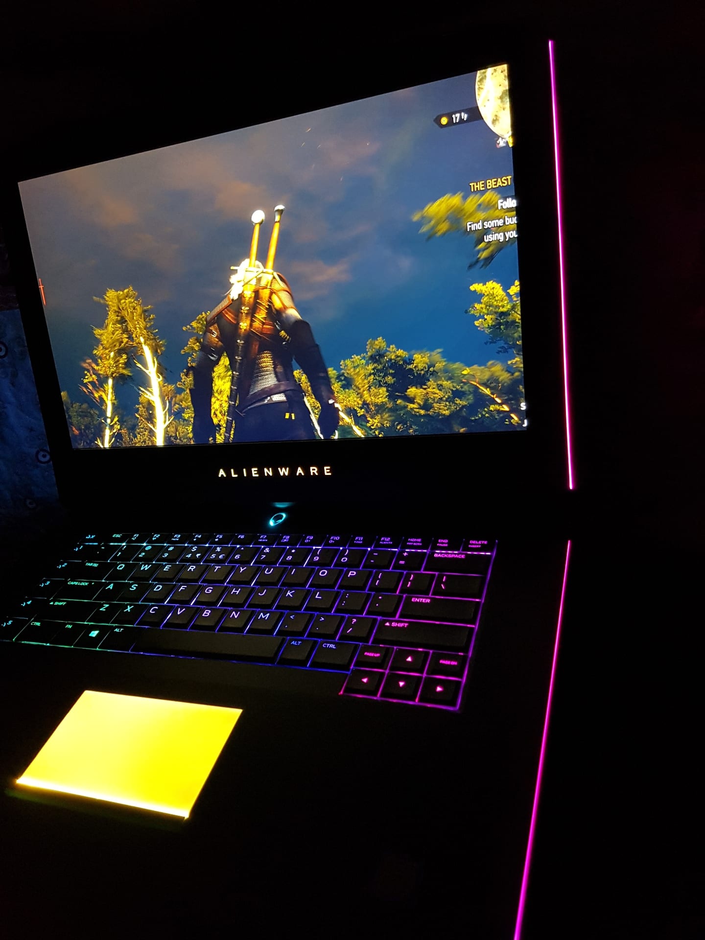 ALIENWARE 15R3 LAPTOP GTX 1080
لا تنسَ أنك شاهدت هذا الإعلان في عنكبوت
alienware gaming and d...