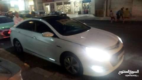 هونداي سوناتا 2012 فل كامل جميع الاضافات
لا تنسَ أنك شاهدت هذا الإعلان في عنكبوت
هونداي سونات...