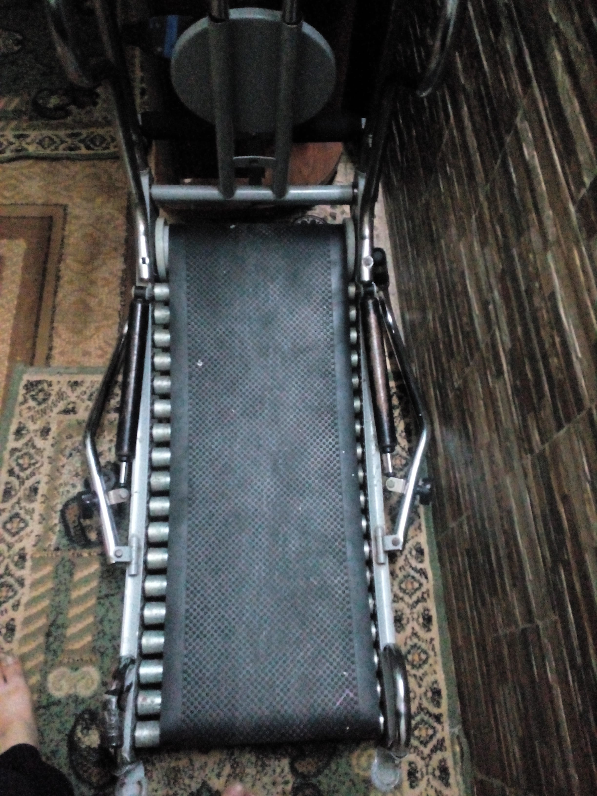 جهاز رياضي خمس تمارين بجهاز واحد
لا تنسَ أنك شاهدت هذا الإعلان في عنكبوت
جهاز رياضي خمس تماري...