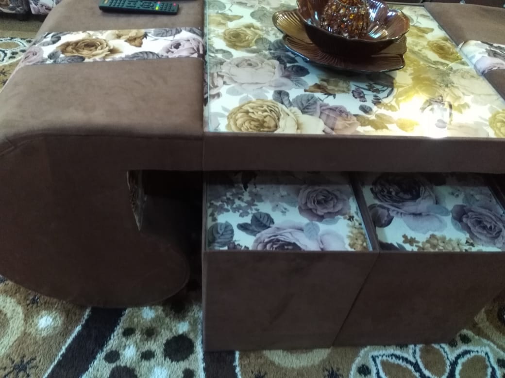 طاوله شاشه كرسي طويل دوار برواز حجم كبير
لا تنسَ أنك شاهدت هذا الإعلان في عنكبوت
طقم طر...