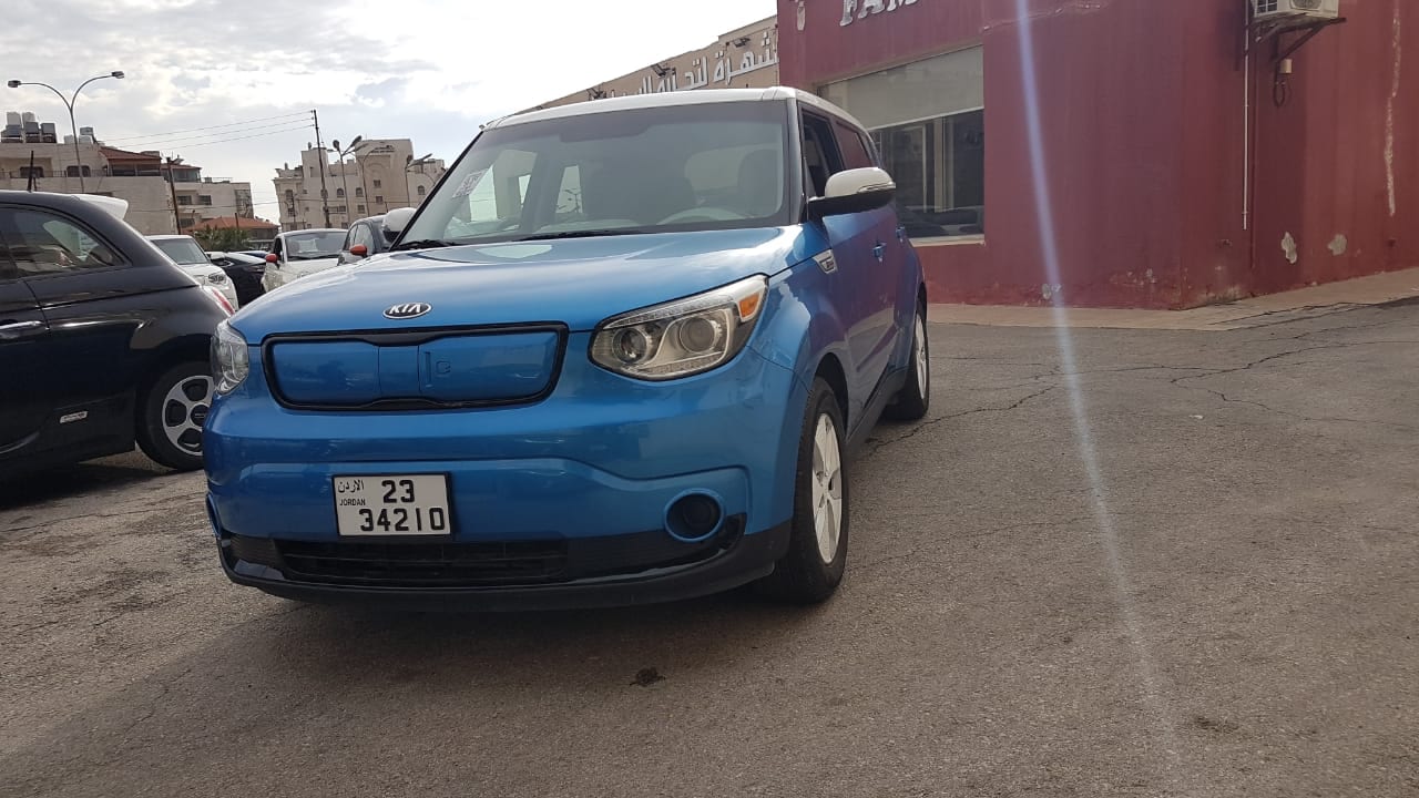 KIA SOUL EV 2015 كيا سول بلس كلين
لا تنسَ أنك شاهدت هذا الإعلان في عنكبوت
كيا سول 2015...