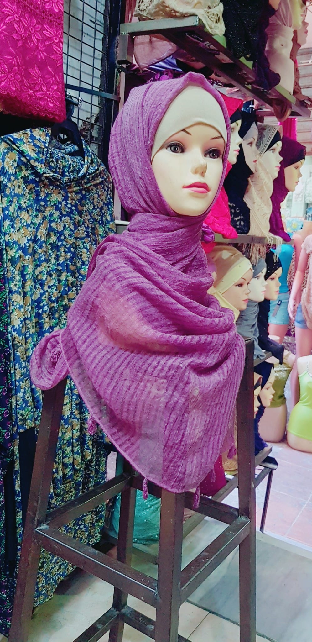 شروه شالات ستاندر بسعر حرررق
لا تنسَ أنك شاهدت هذا الإعلان في عنكبوت
شروه شالات موديلات حديثه...