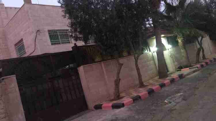 بيت مستقل للبيع
لا تنسَ أنك شاهدت هذا الإعلان في عنكبوت
بيت مستقل مكون من طابقين منفصلات مساح...