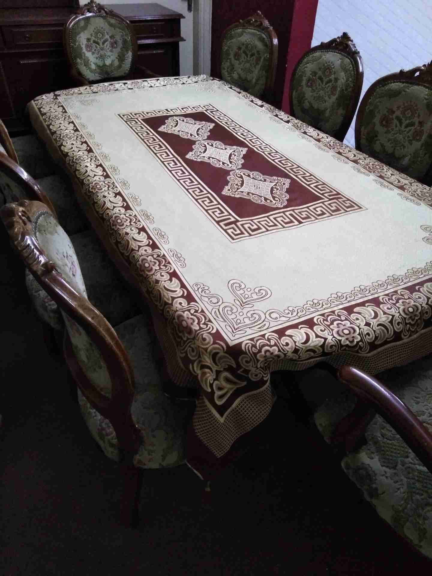 طاولة سفره 10 كراسي مع بيرو
لا تنسَ أنك شاهدت هذا الإعلان في عنكبوت
طاولة سفره 10 كراسي خشب ز...