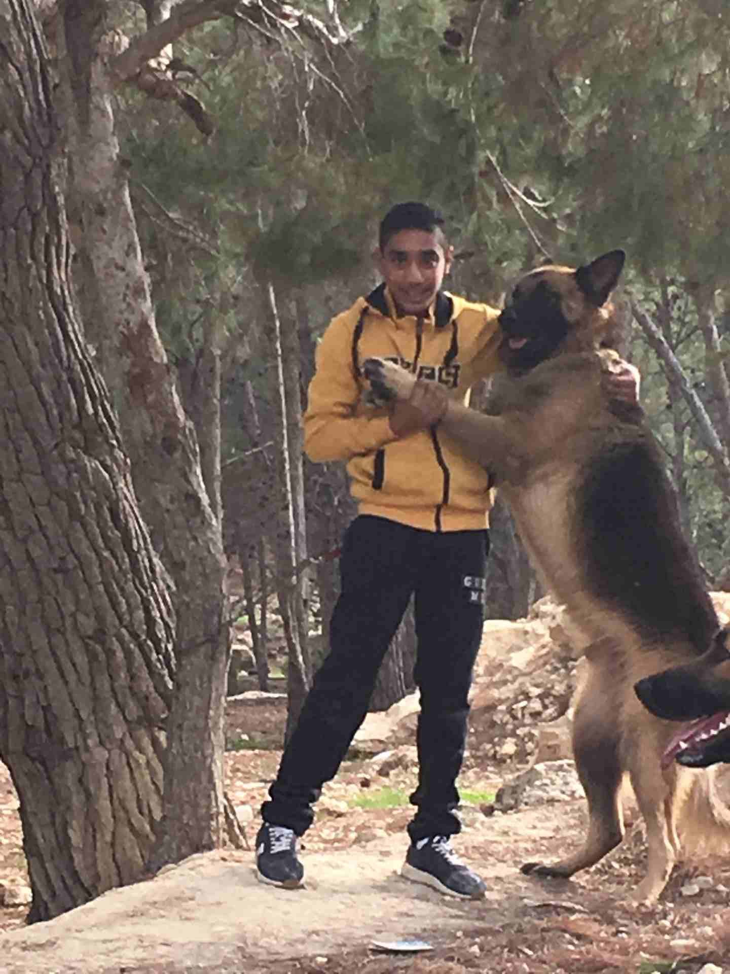 جيرمن شبر وررك لاين
لا تنسَ أنك شاهدت هذا الإعلان في عنكبوت
حجم ضخم جداًجداً جداً...