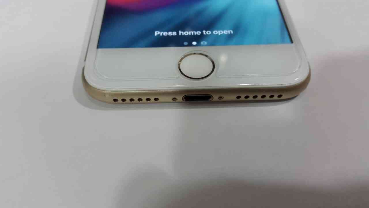 Iphone 7 32 GB ايفون 7 32 جيجا
لا تنسَ أنك شاهدت هذا الإعلان في عنكبوت
ايفون 7 32 جيجا بحاله...