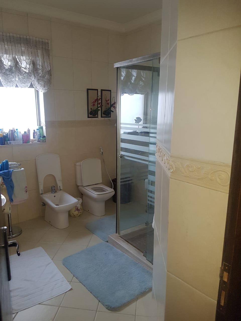 فيلااااا في عبدون 800 م للبيع المستعجل بدااااعي السفر
لا تنسَ أنك شاهدت هذا الإعلان في عنكبوت...