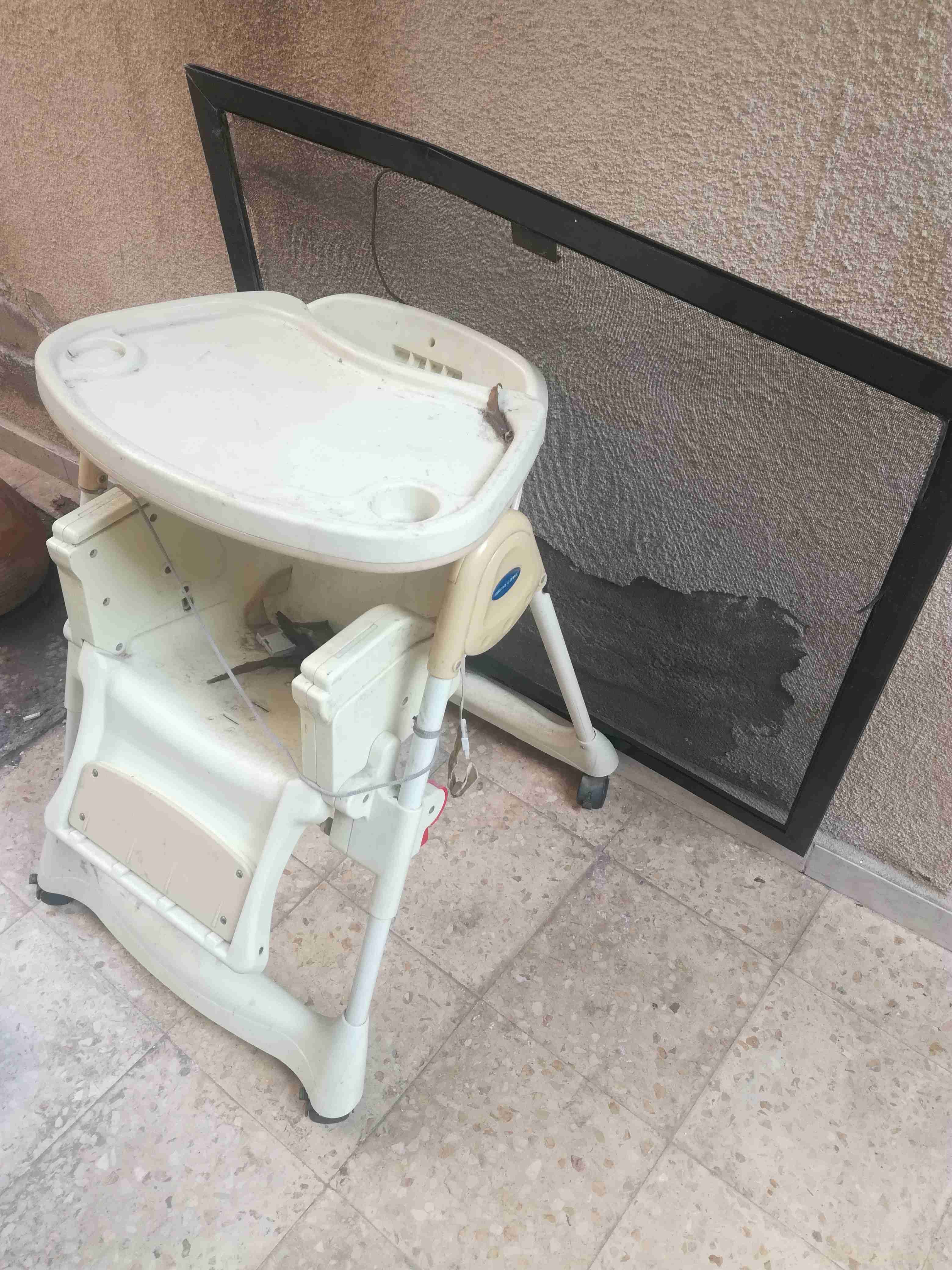 كرسي طعام اطفال
لا تنسَ أنك شاهدت هذا الإعلان في عنكبوت
كرسي طعام...
