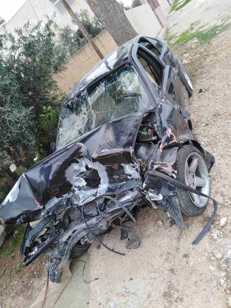 بي ام وطواط 318IAموديل 98 اصلي للبيع على ضربتها
لا تنسَ أنك شاهدت هذا الإعلان في عنكبوت
بي ام وطو...