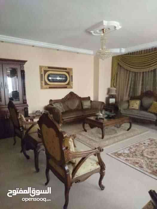فيلا مستقله ارض 750م بناء 550م في شارع المدينة الطبيه
لا تنسَ أنك شاهدت هذا الإعلان في عنكبوت...