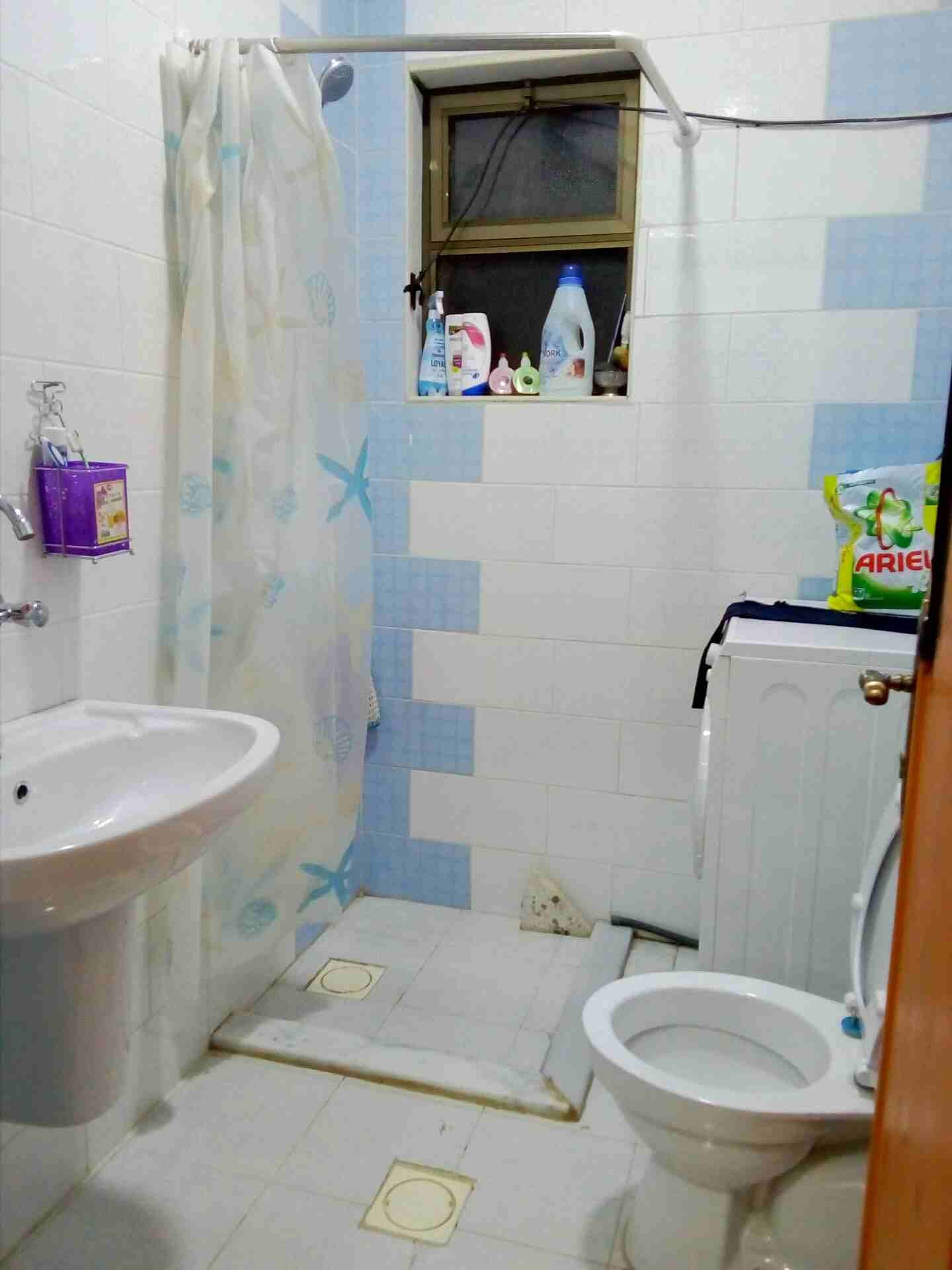 شقاه جديد مسكونه ثلاث اشهر عمار جديد وديكور جديد غرفتين نوم وغرفت ضيوف وغرفت
لا تنسَ أنك شاهدت هذا الإعلان في عنكبوت...