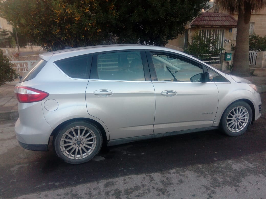 ford c max 2013
لا تنسَ أنك شاهدت هذا الإعلان في عنكبوت
فورد سي ماكس 2013
فل كاااامل
عدا البا...