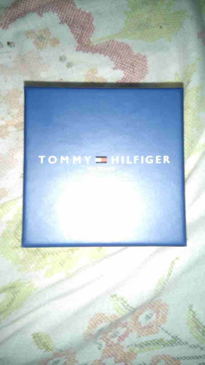 ساعة تومي هلفيجر للبيع
لا تنسَ أنك شاهدت هذا الإعلان في عنكبوت
ساعةtommy helfiger للبيع لون ا...