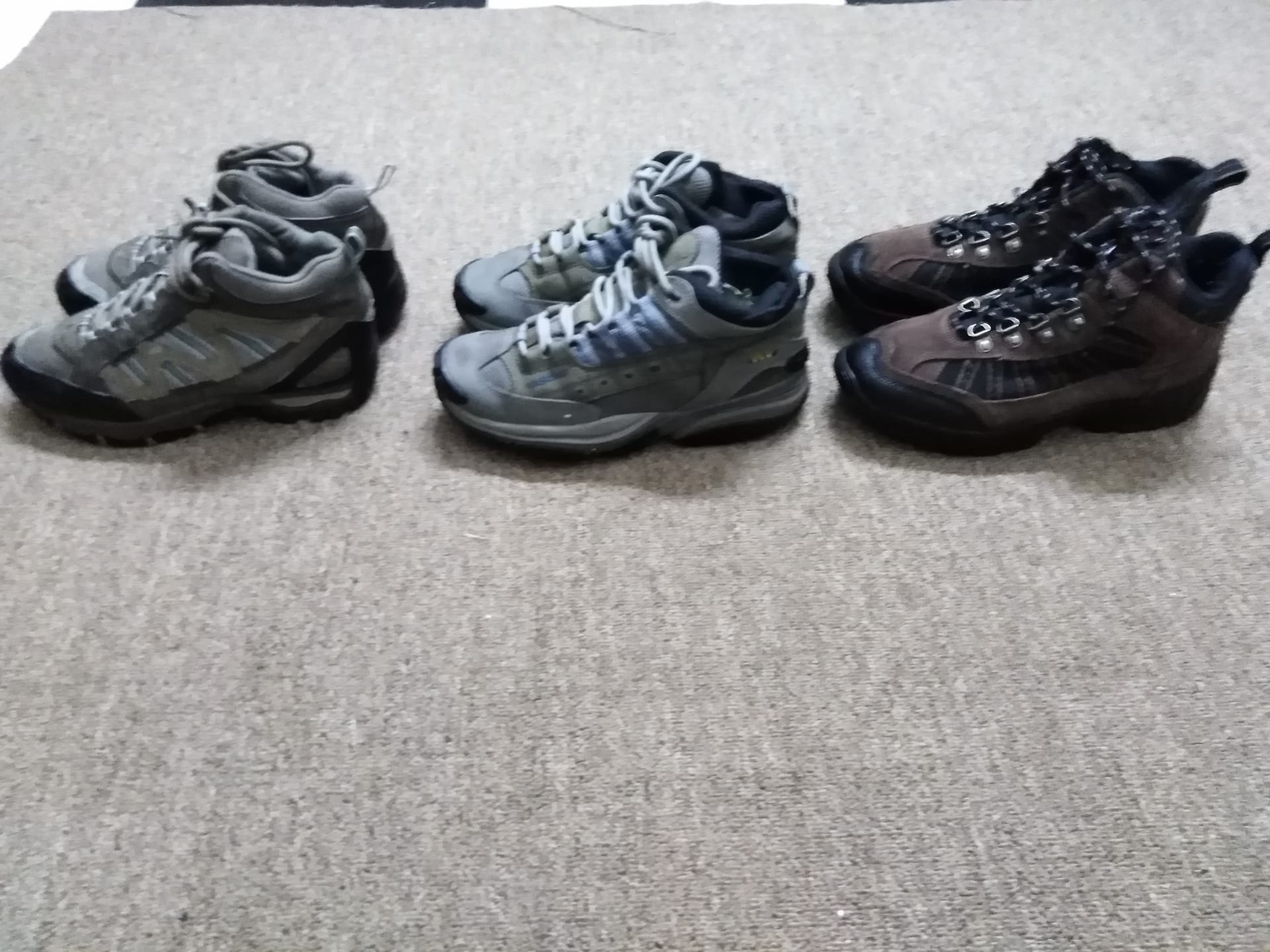 بحاله الوكالة بوت ماركة The North Face VASQUE ROUTE66الزرقاء
لا تنسَ أنك شاهدت هذا الإعلان في عنكبوت...