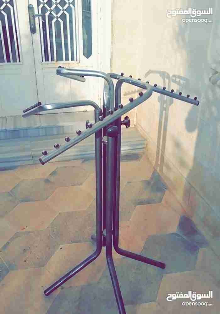 علاقات ملابس عدد 5 كل واحد بتشل 40 حبه بحاله جديده للاستفسار0795981112
لا تنسَ أنك شاهدت هذا الإعلان في عنكبوت...