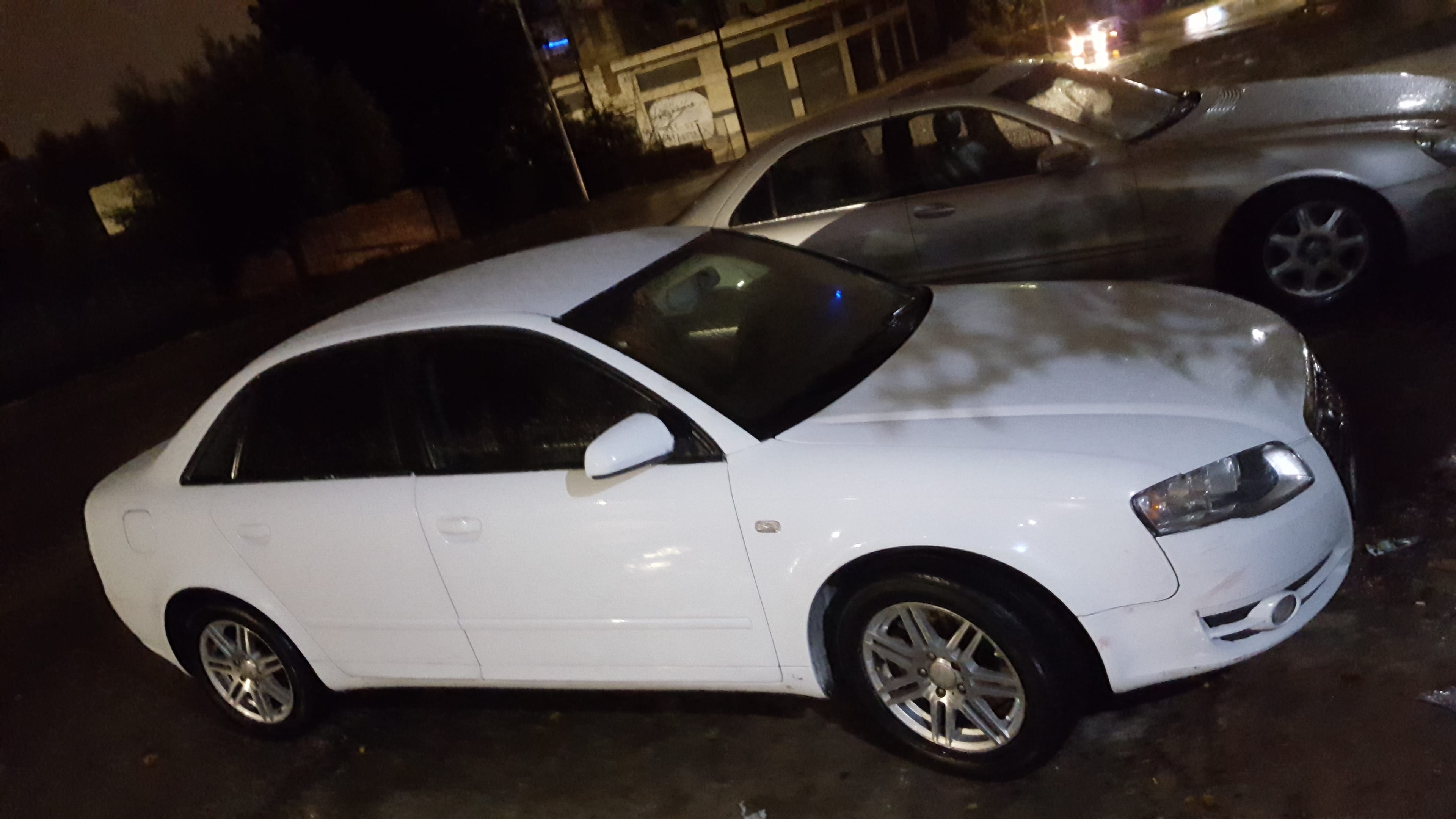 اودي A4 فحص كامل 2007 بسعر مغري
لا تنسَ أنك شاهدت هذا الإعلان في عنكبوت
أودي A4 موديل 2007 مح...