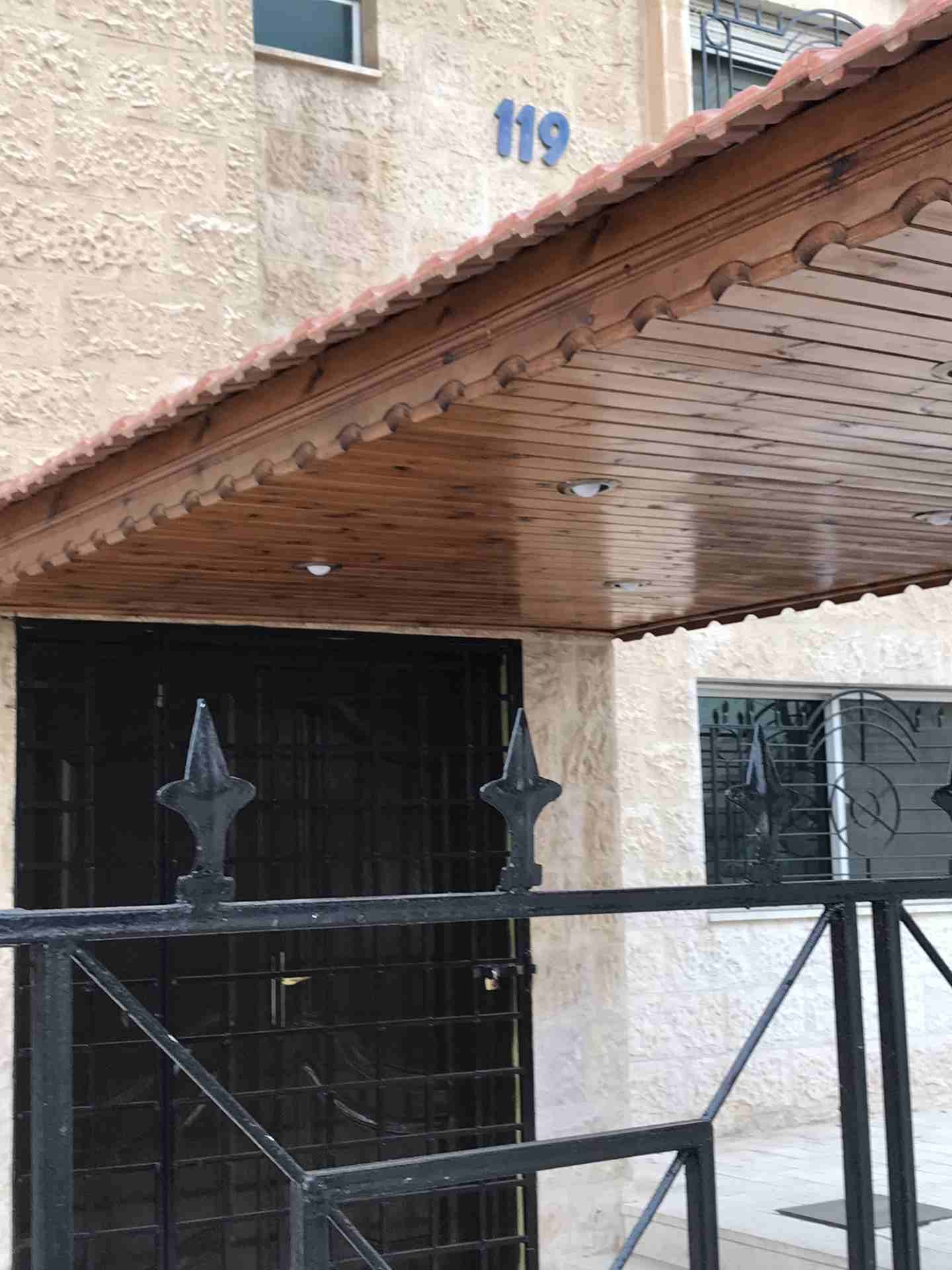 للبيع شقة دبلكس في عرجان من المالك مباشرة
لا تنسَ أنك شاهدت هذا الإعلان في عنكبوت
للبيع شقة دبلكس...