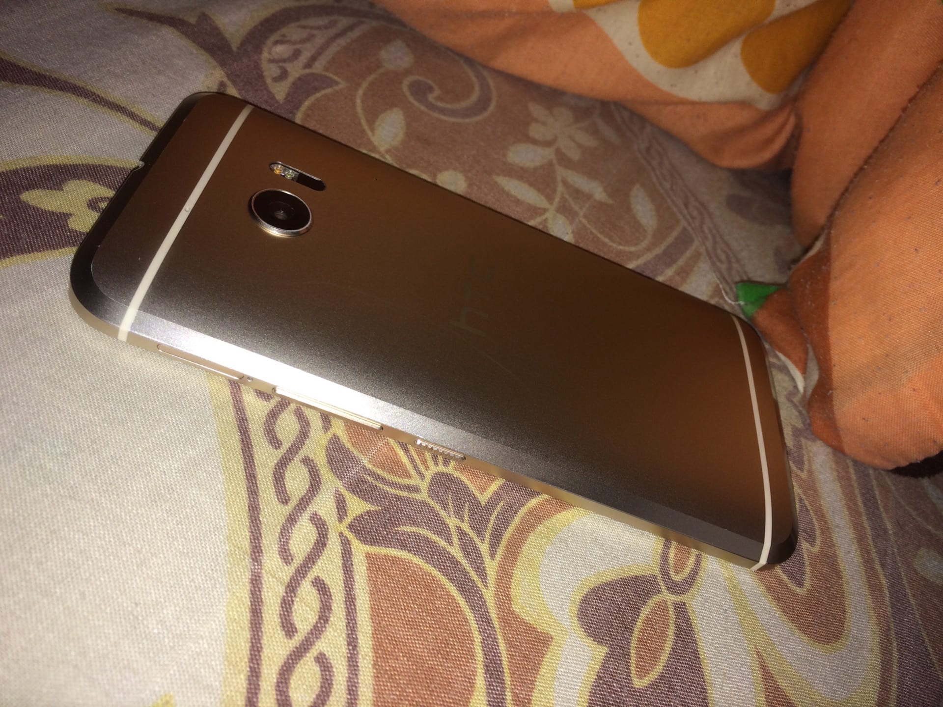Htc 10
لا تنسَ أنك شاهدت هذا الإعلان في عنكبوت
htc 10
4 رام
32جيجا
المعالج snapdargen 820
لل...