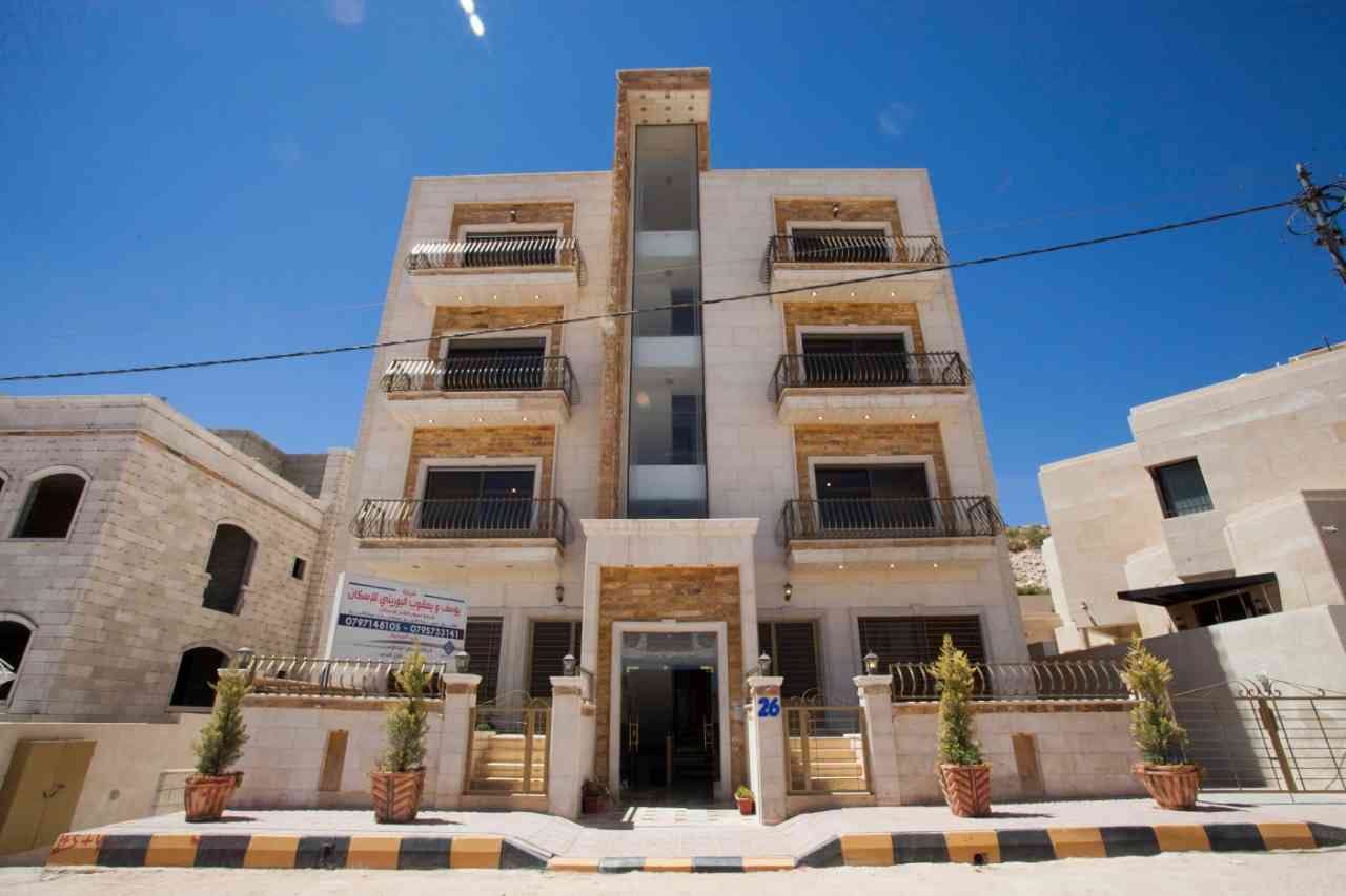 عماره تشطيبات فلل في غاية الروعه 8 شقق دوبلكس بسعر 680 الف
لا تنسَ أنك شاهدت هذا الإعلان في عنكبوت...