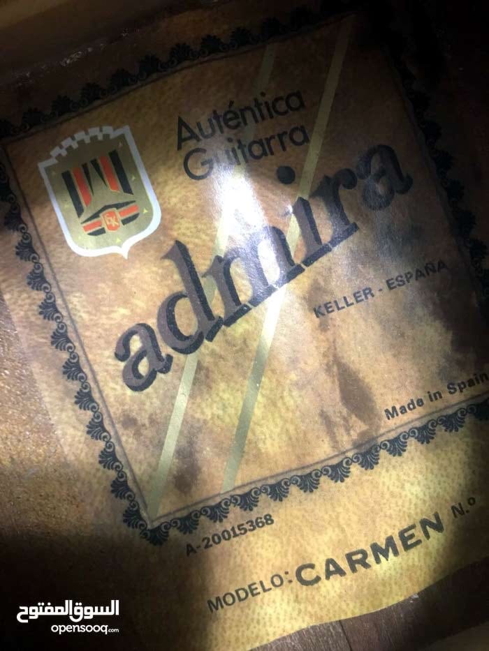 جيتار اسباني admira
لا تنسَ أنك شاهدت هذا الإعلان في عنكبوت
جيتار اسباني نوع مشهور جدا admira...