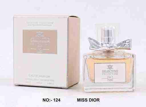 عطور 25 مل SELECTIVE COLLECTION
لا تنسَ أنك شاهدت هذا الإعلان في عنكبوت
العطر لغةٌ لها مفردات...