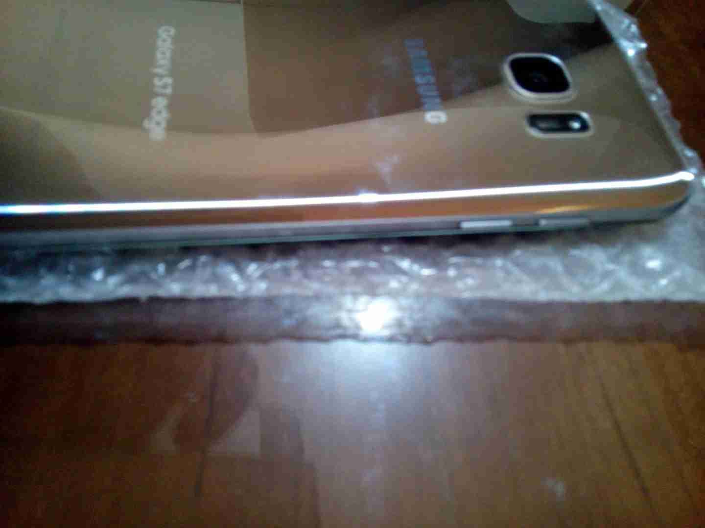 جهاز سامسونج S7 Edge بحالة الجديد
لا تنسَ أنك شاهدت هذا الإعلان في عنكبوت
سامسونج S7 edge , م...