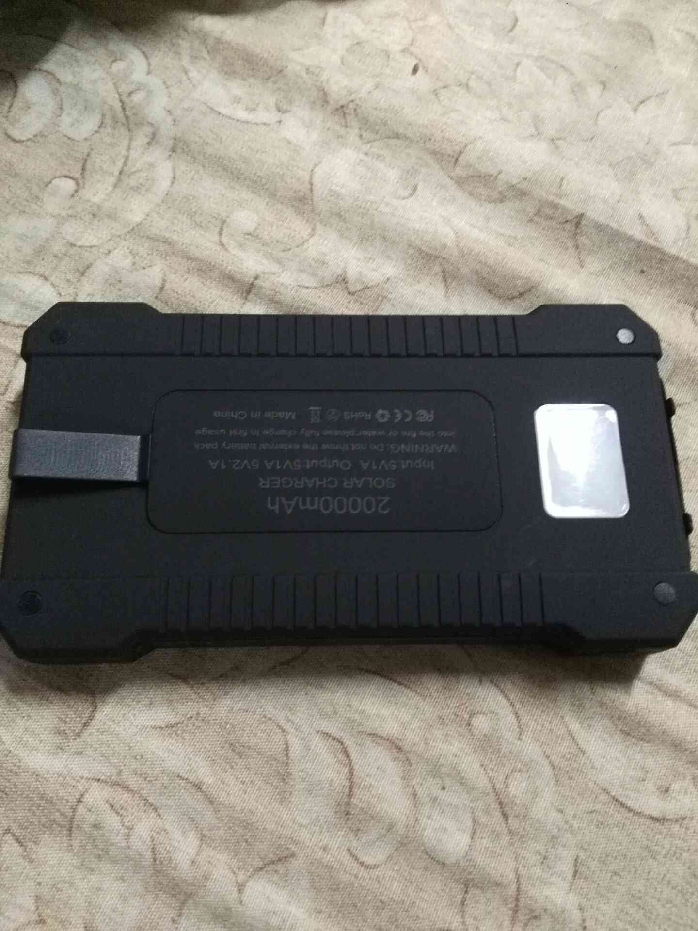 Power Bank 20,000 ma شاحن نقال 20الف ملي امبير خلايا شمسية
لا تنسَ أنك شاهدت هذا الإعلان في عنكبوت...