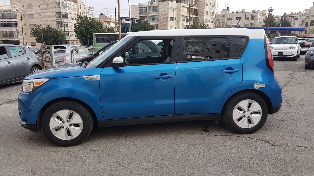 KIA SOUL EV 2015 كيا سول بلس كلين
لا تنسَ أنك شاهدت هذا الإعلان في عنكبوت
كيا سول 2015...
