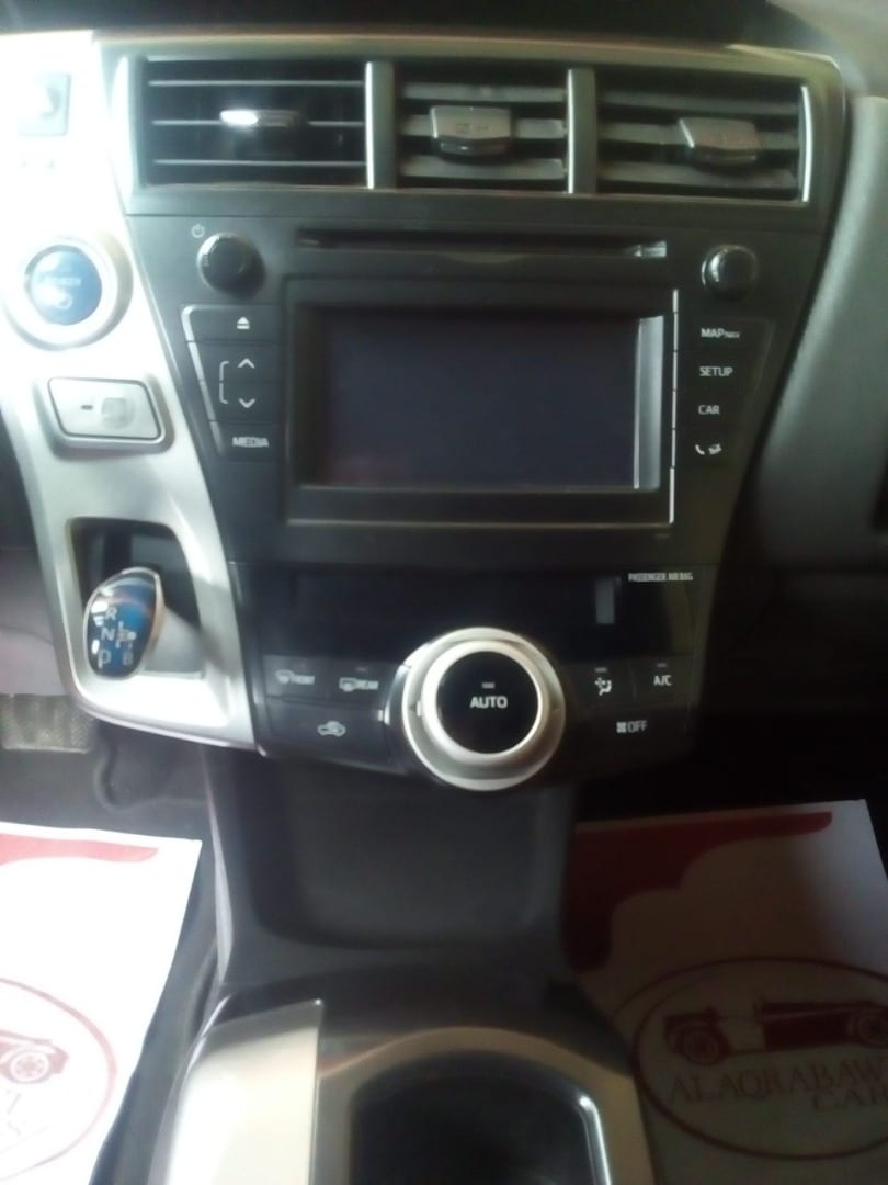 PRIUS Plus 2013 // لون: أسود // تويوتا بريوس بلس
لا تنسَ أنك شاهدت هذا الإعلان في عنكبوت
تويو...