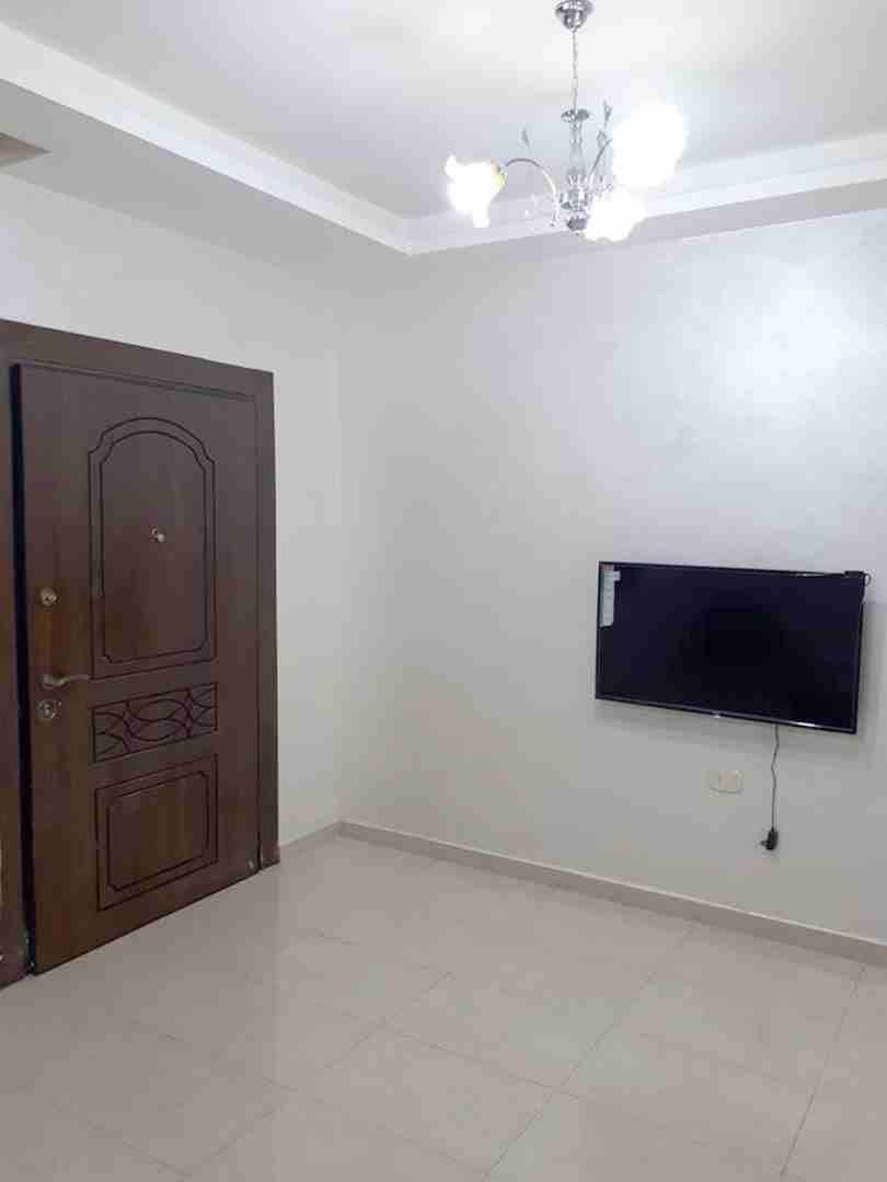 شقق مفروشة جديدة للايجار 2 نوم في الرابية
لا تنسَ أنك شاهدت هذا الإعلان في عنكبوت
تتكون العمارة...
