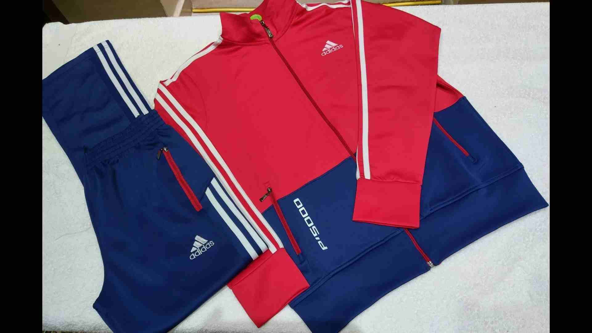 بدلات رياضية adidas
لا تنسَ أنك شاهدت هذا الإعلان في عنكبوت
بجامات الاديداس كوبي ون نخب فوق ال...