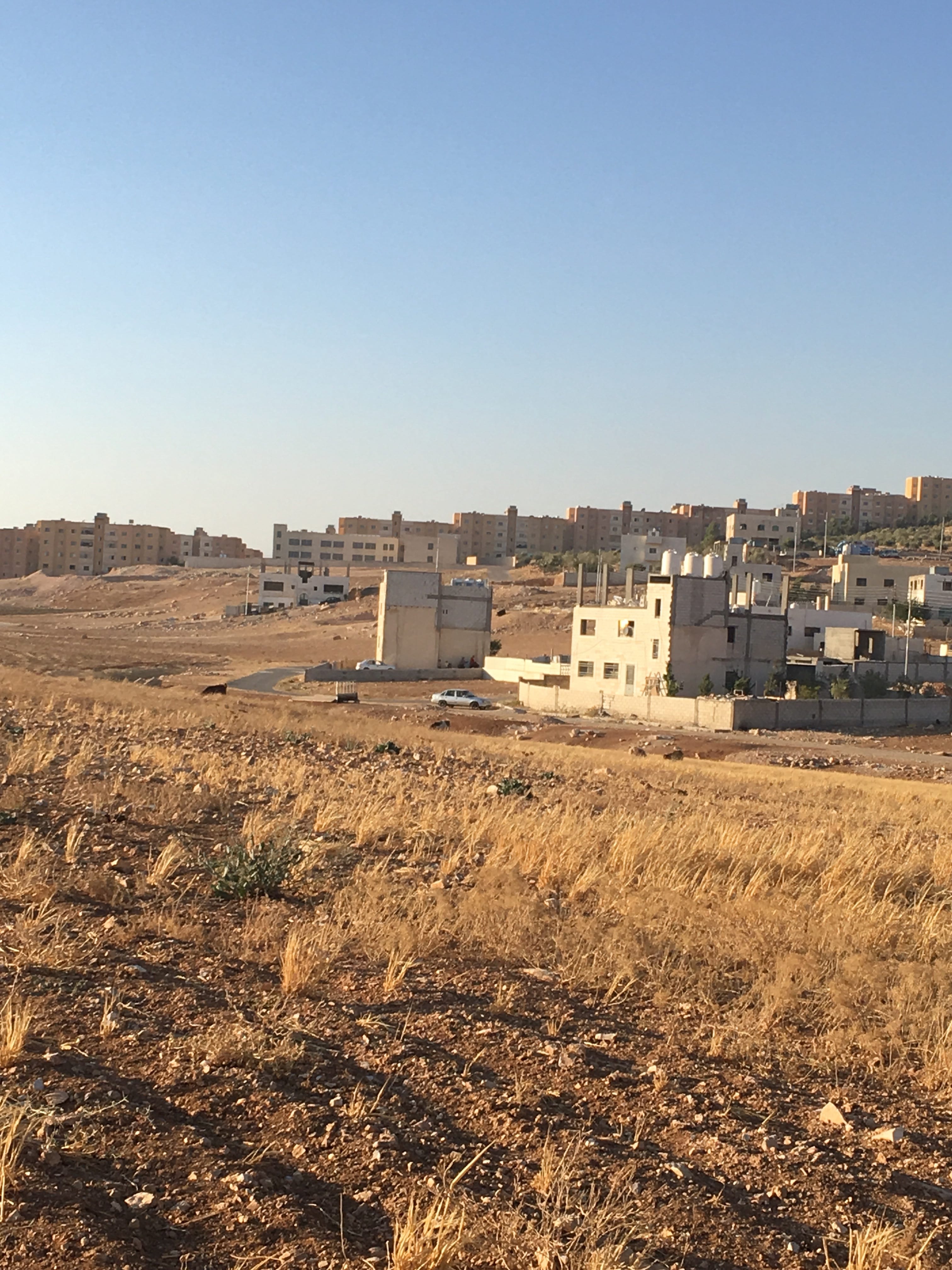 ارض 520 متر في الموقر قريه سالم الحنو الجنوبي
لا تنسَ أنك شاهدت هذا الإعلان في عنكبوت
520 متر...