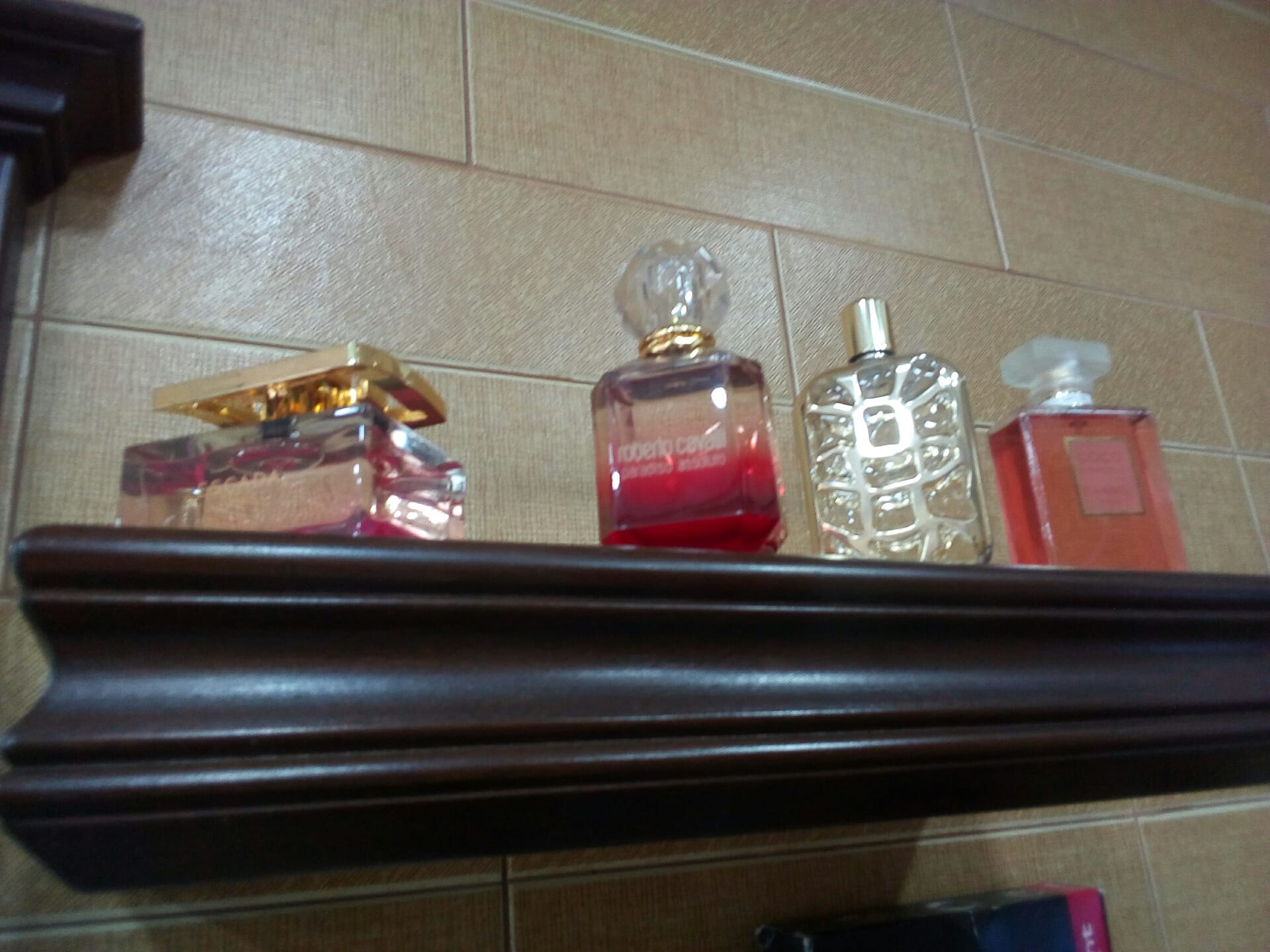 عطور ماركه اصلي ستاتي ورجالي ومكفول
لا تنسَ أنك شاهدت هذا الإعلان في عنكبوت
عطر ستاتي ورجالي...