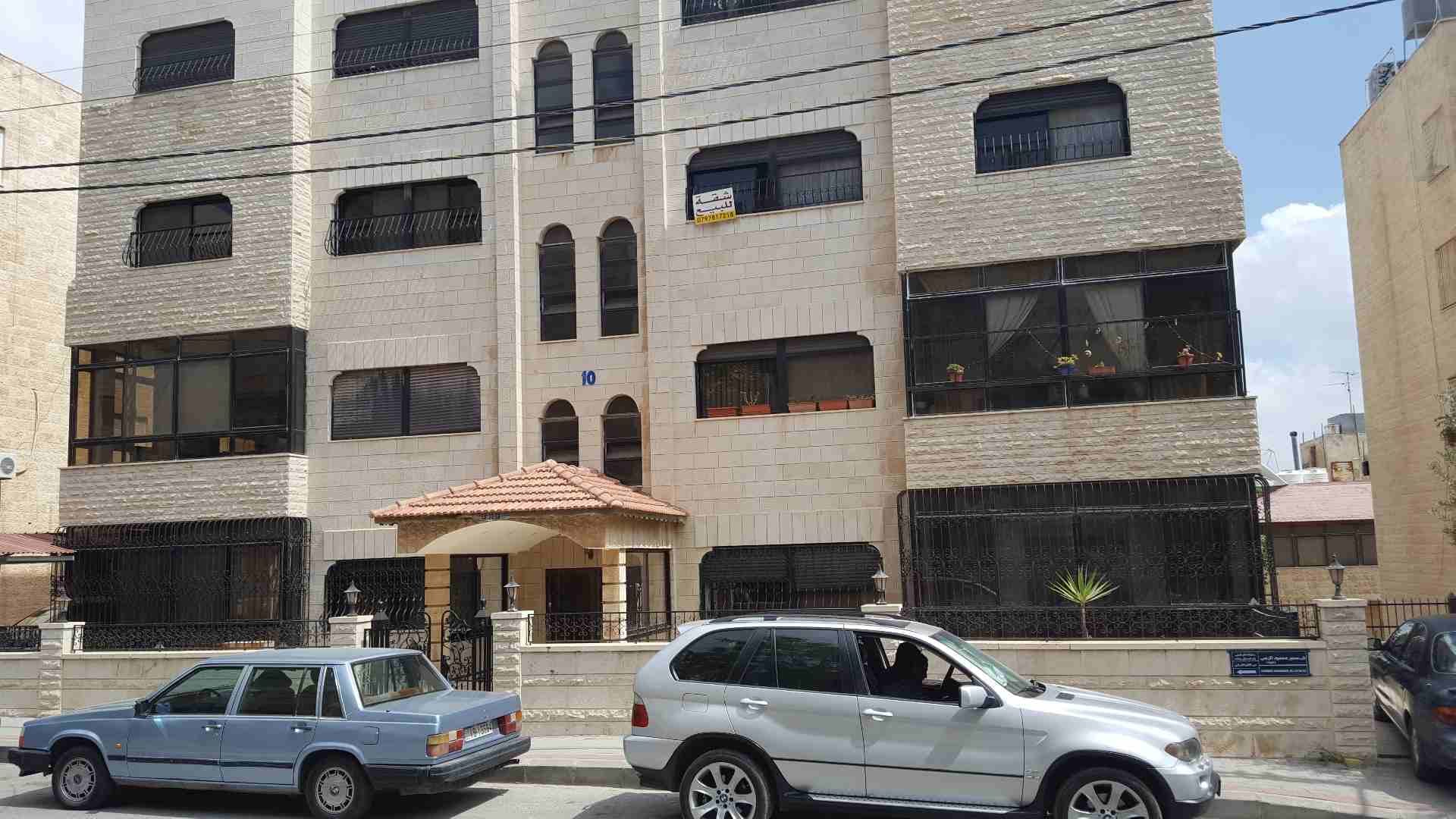 شقة فارغة للايجار في الرابية
لا تنسَ أنك شاهدت هذا الإعلان في عنكبوت
شقة فارغه للايجار في الرابية...