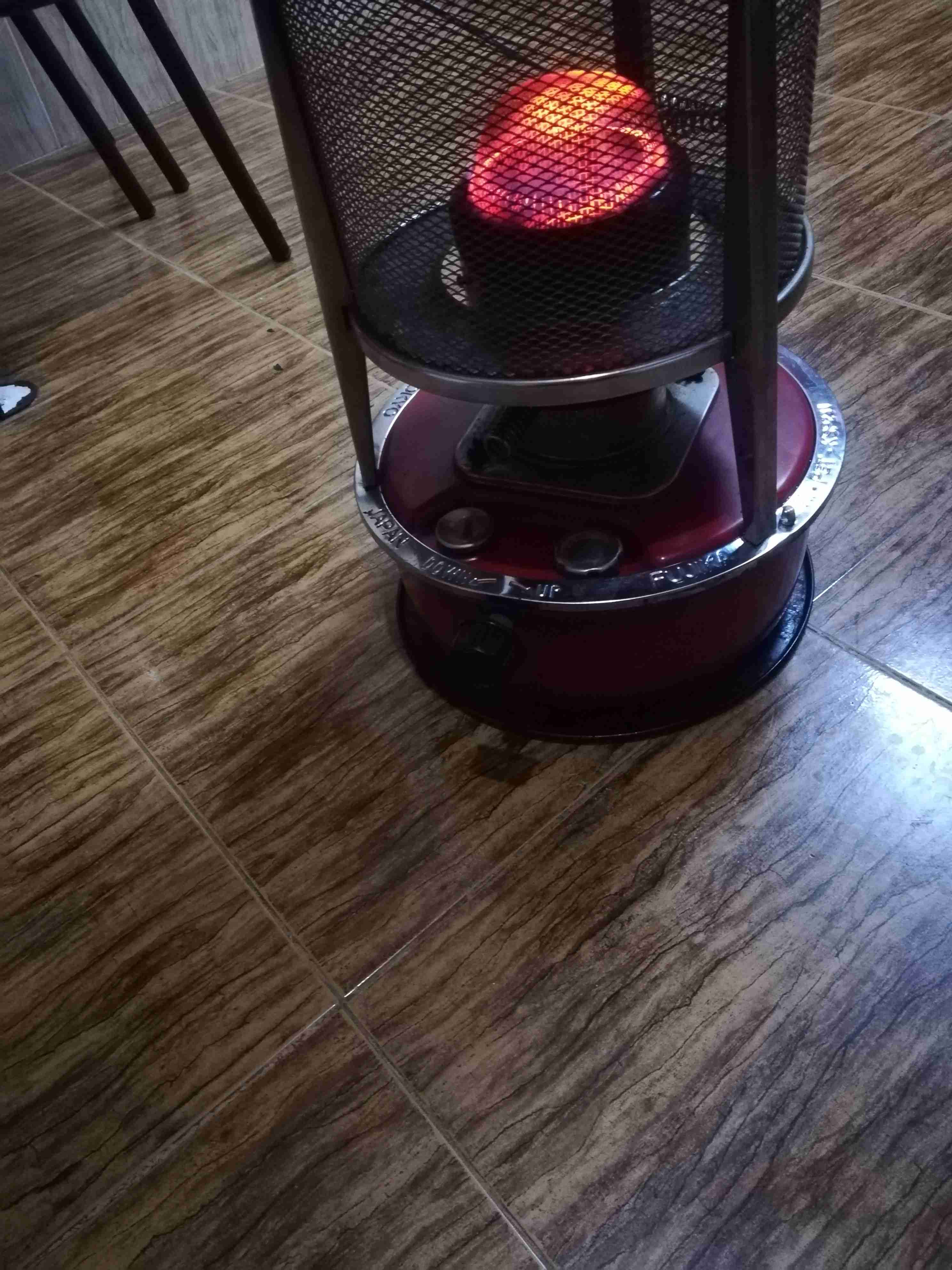 صوبه كاز ياباني فوجكه فتله جديده فل كاز بحاله جيده جدا للبيع المستعجل 20 دينار
لا تنسَ أنك شاهدت هذا الإعلان في عنكبوت...