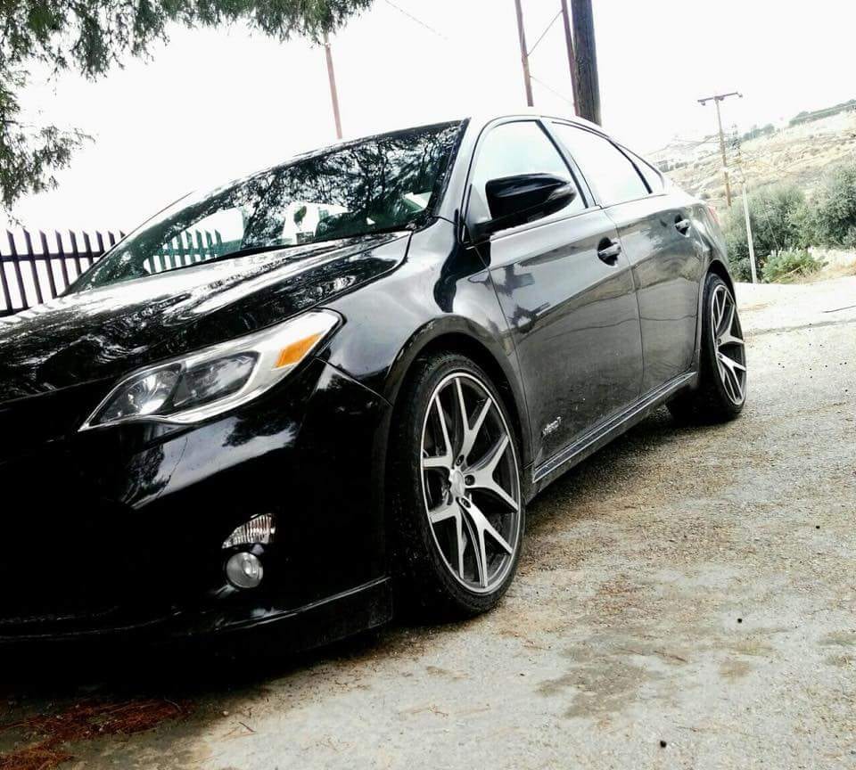 تويوتا افالون ليمتيد 2015
لا تنسَ أنك شاهدت هذا الإعلان في عنكبوت
تويوتا افالون Black Editi...