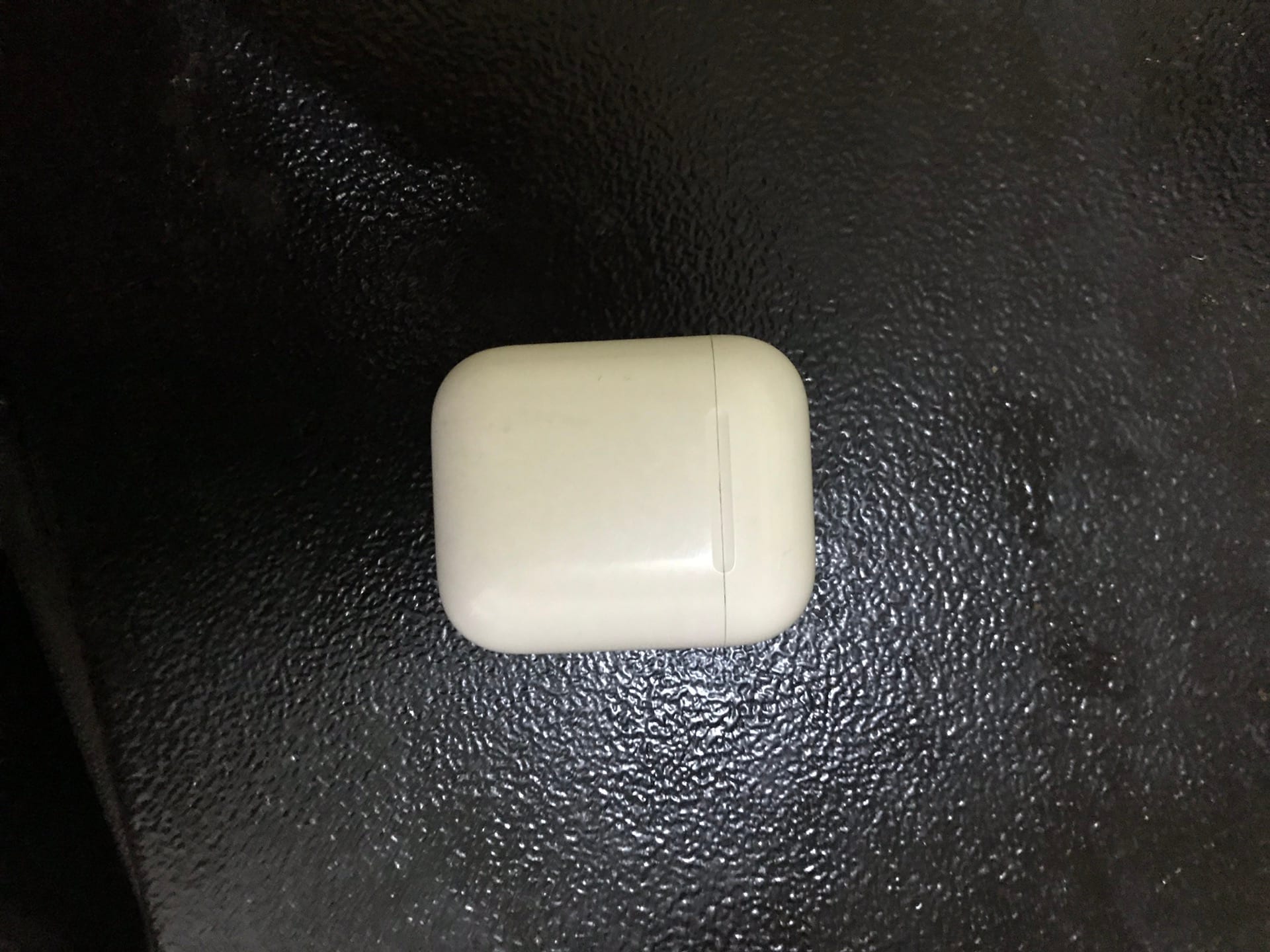 سمعات air bods بحال الوكاله استعمال شهر بلصلاه عنبي
لا تنسَ أنك شاهدت هذا الإعلان في عنكبوت
س...
