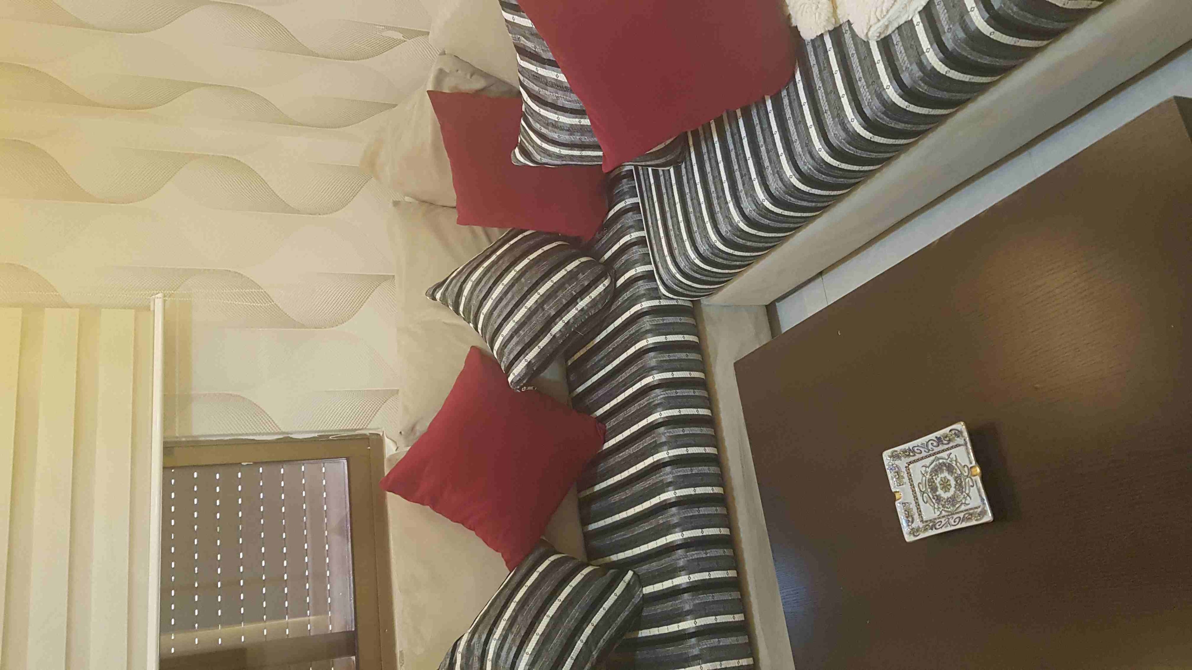 ستوديو مفروش فاخر للإيجار بالصويفية من المالك خلف ستاربكس وسوبر ماركت زيت وزعتر
لا تنسَ أنك شاهدت هذا الإعلان في عنكبوت...