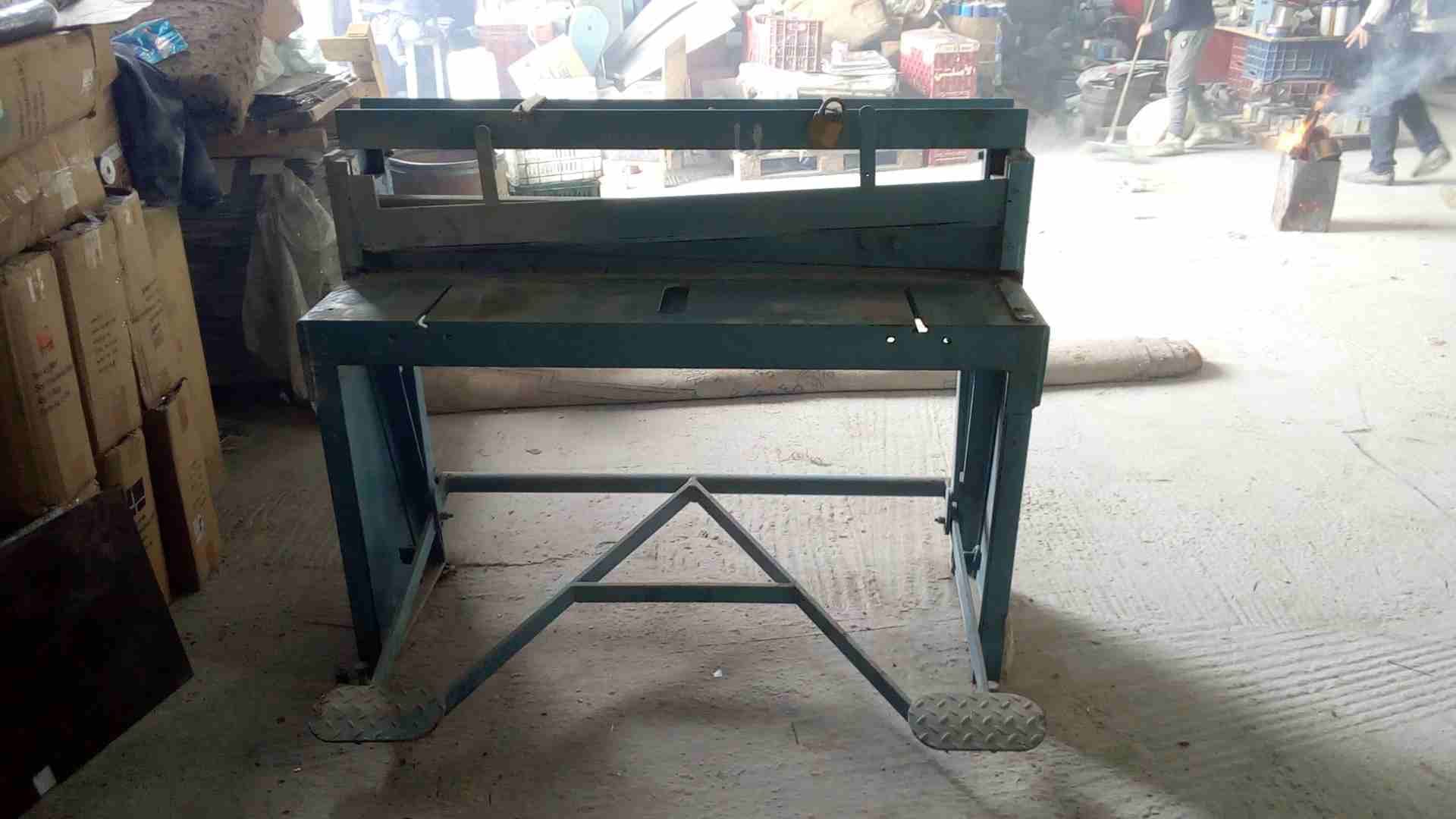 عمان ال
لا تنسَ أنك شاهدت هذا الإعلان في عنكبوت
مقص قطع صاج بعرض متر واربعين سامتة...