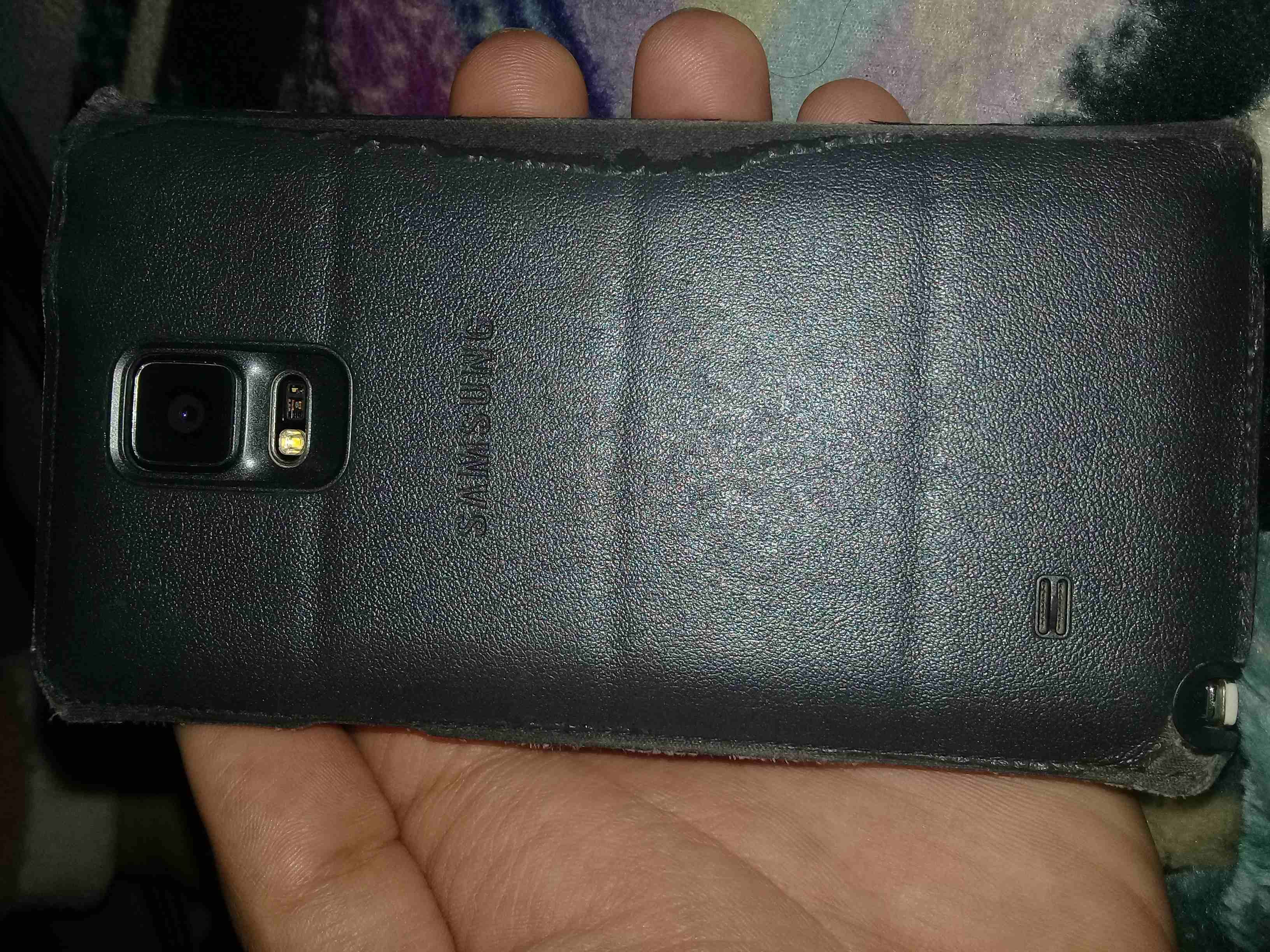 نوت 4 note 4 مستعمل للبيع
لا تنسَ أنك شاهدت هذا الإعلان في عنكبوت
نوت 4 نظيف معو كفر وشاحن فقط...