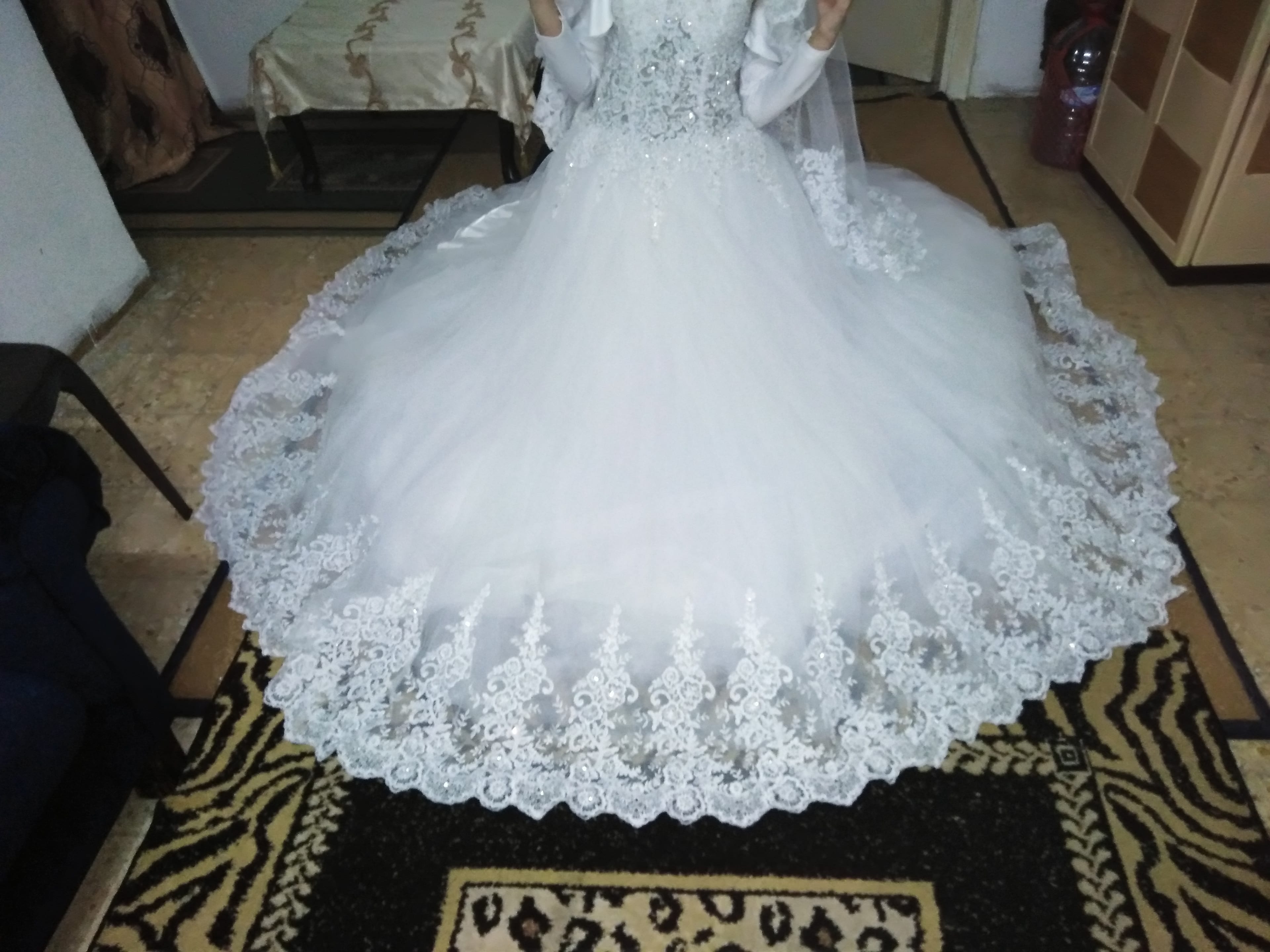 بدله عروس كامله الاغراض للبيع او اللاجيار بسعر مغري الاستفسار 0781585167
لا تنسَ أنك شاهدت هذا الإعلان في عنكبوت...