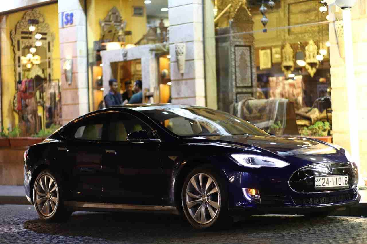 تيسلا اس 90D
لا تنسَ أنك شاهدت هذا الإعلان في عنكبوت
تيسلا اس 90D فل الفل لون كحلي
تعد من اعلى...