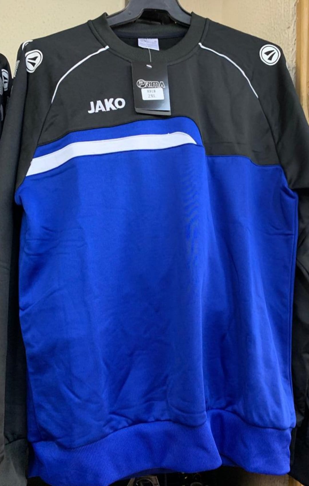 بدلة رياضة JAKO قصة جديدة نخب أول
لا تنسَ أنك شاهدت هذا الإعلان في عنكبوت
بدلة رياضة JAKO قصة...