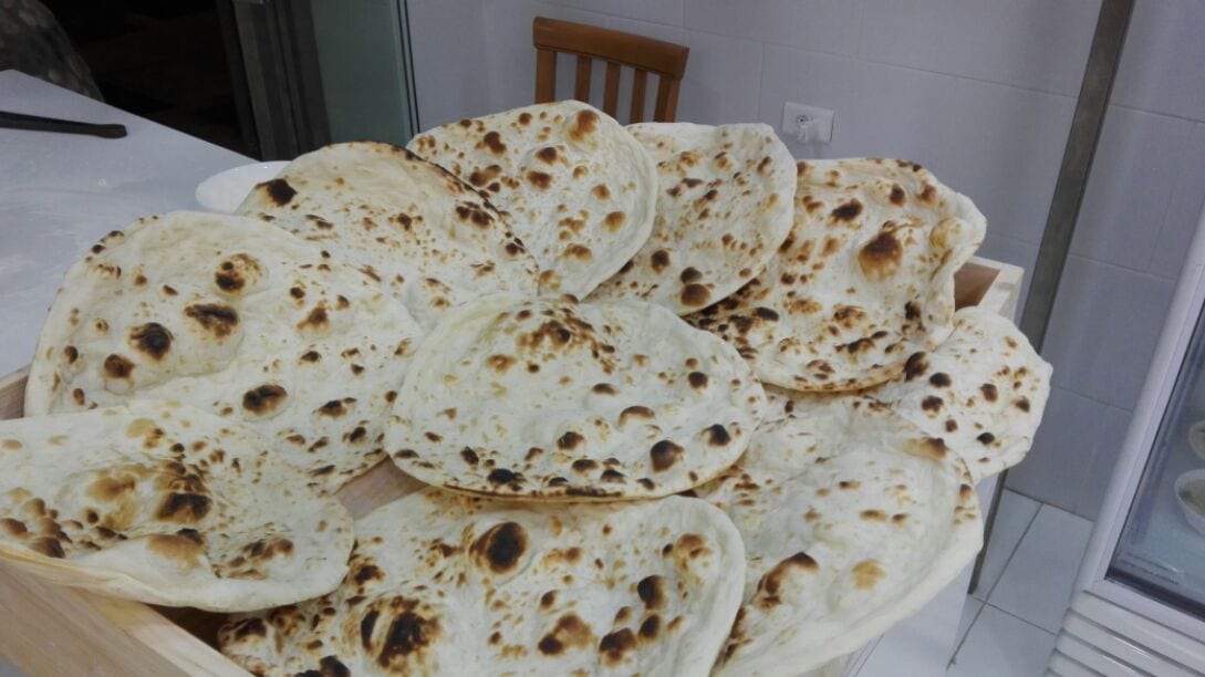 خباز تنور ...سوري الجنسيه
لا تنسَ أنك شاهدت هذا الإعلان في عنكبوت
خباز تنور ...سوري الجنسيه ....