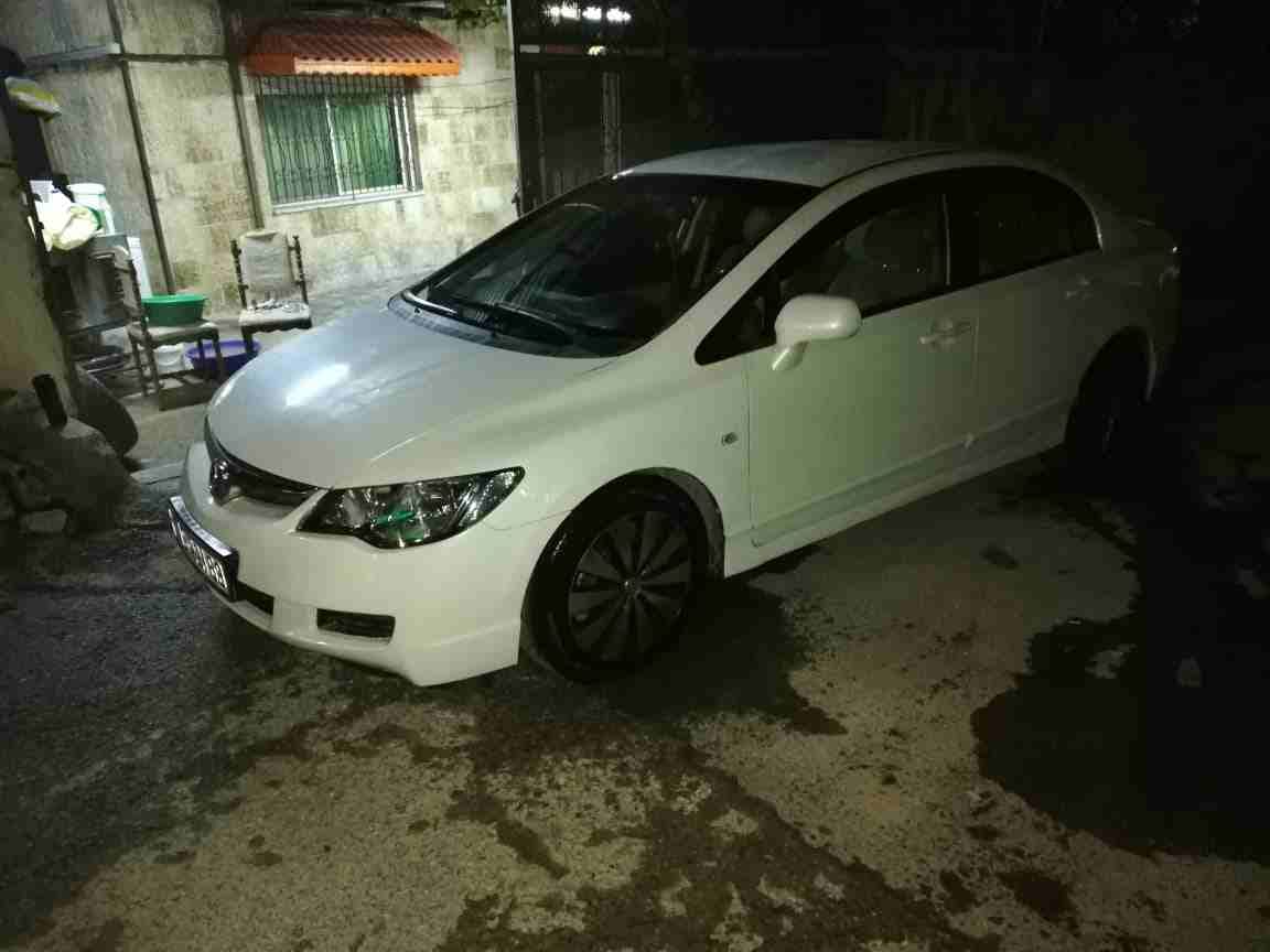 هوندا سيفك موديل 2006 ابيض لؤلؤي بحالة ممتازه ماتور1800 فرش بيج غرفة وكاله
لا تنسَ أنك شاهدت هذا الإعلان في عنكبوت...