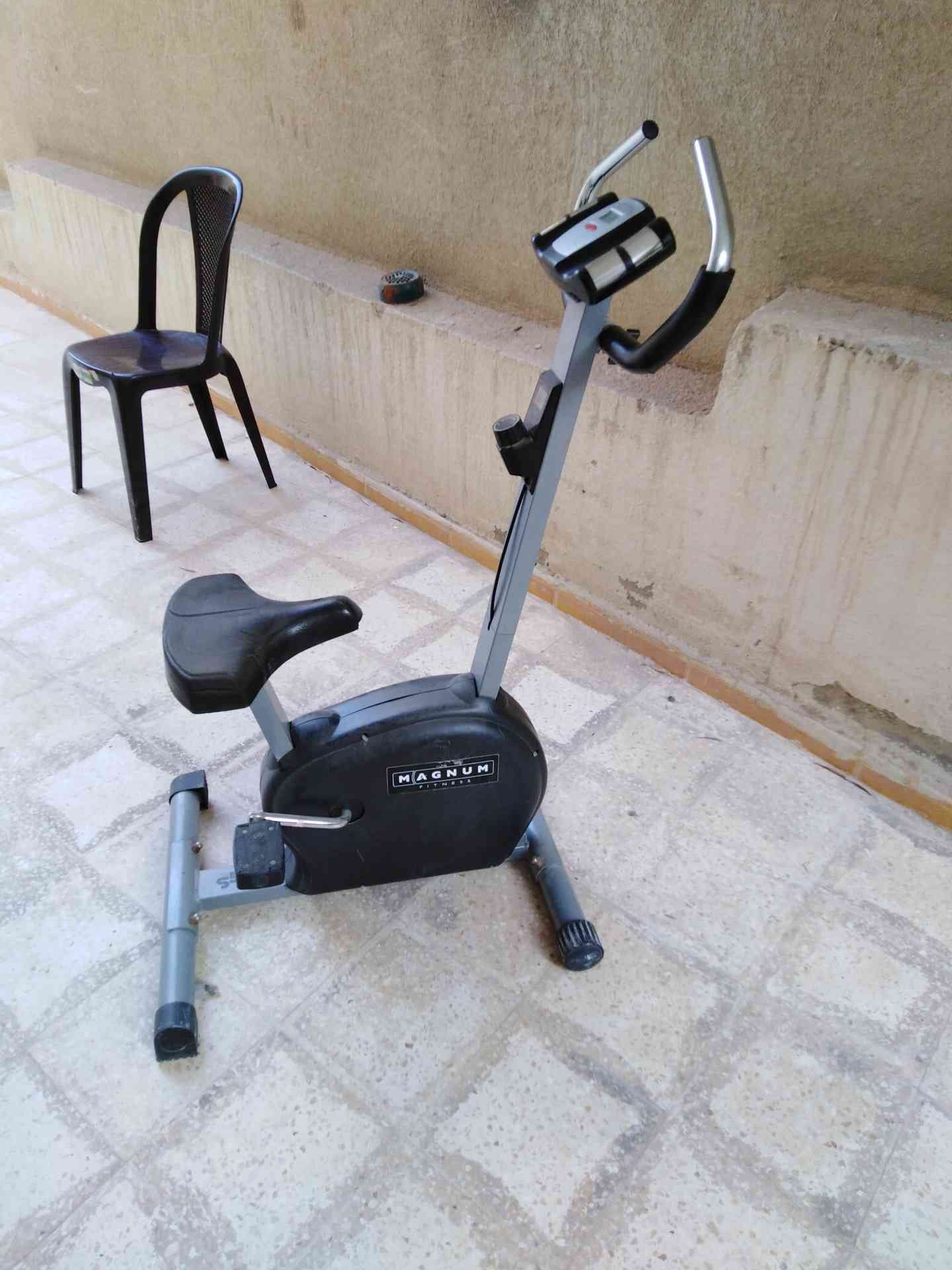 اجهزه رياضيه للبيع ل
لا تنسَ أنك شاهدت هذا الإعلان في عنكبوت
بنك صدر تفصيل
دامبلز تفصيل عدد...