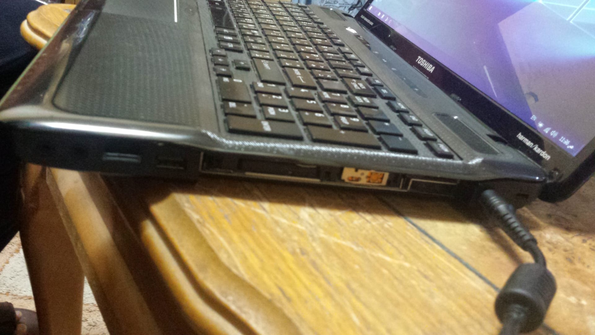 لابتوب توشيبا CORE i5 - 2400
لا تنسَ أنك شاهدت هذا الإعلان في عنكبوت
مواصفات الجهاز
co...